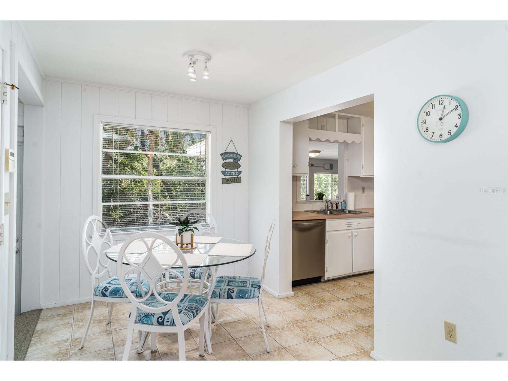 5026 Calle Minorga Sarasota FL 34242 A4690532 image10