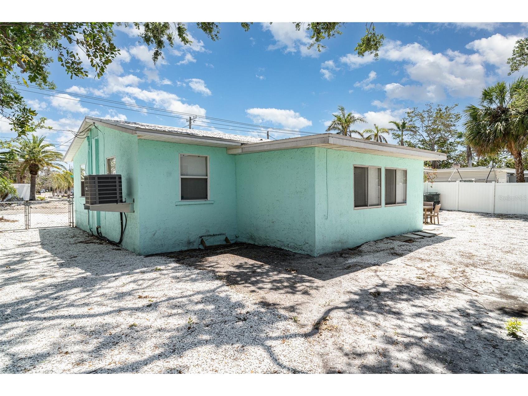 5026 Calle Minorga Sarasota FL 34242 A4690532 image21