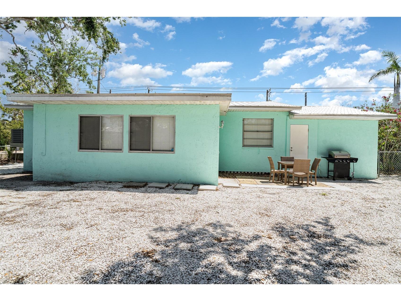 5026 Calle Minorga Sarasota FL 34242 A4690532 image23