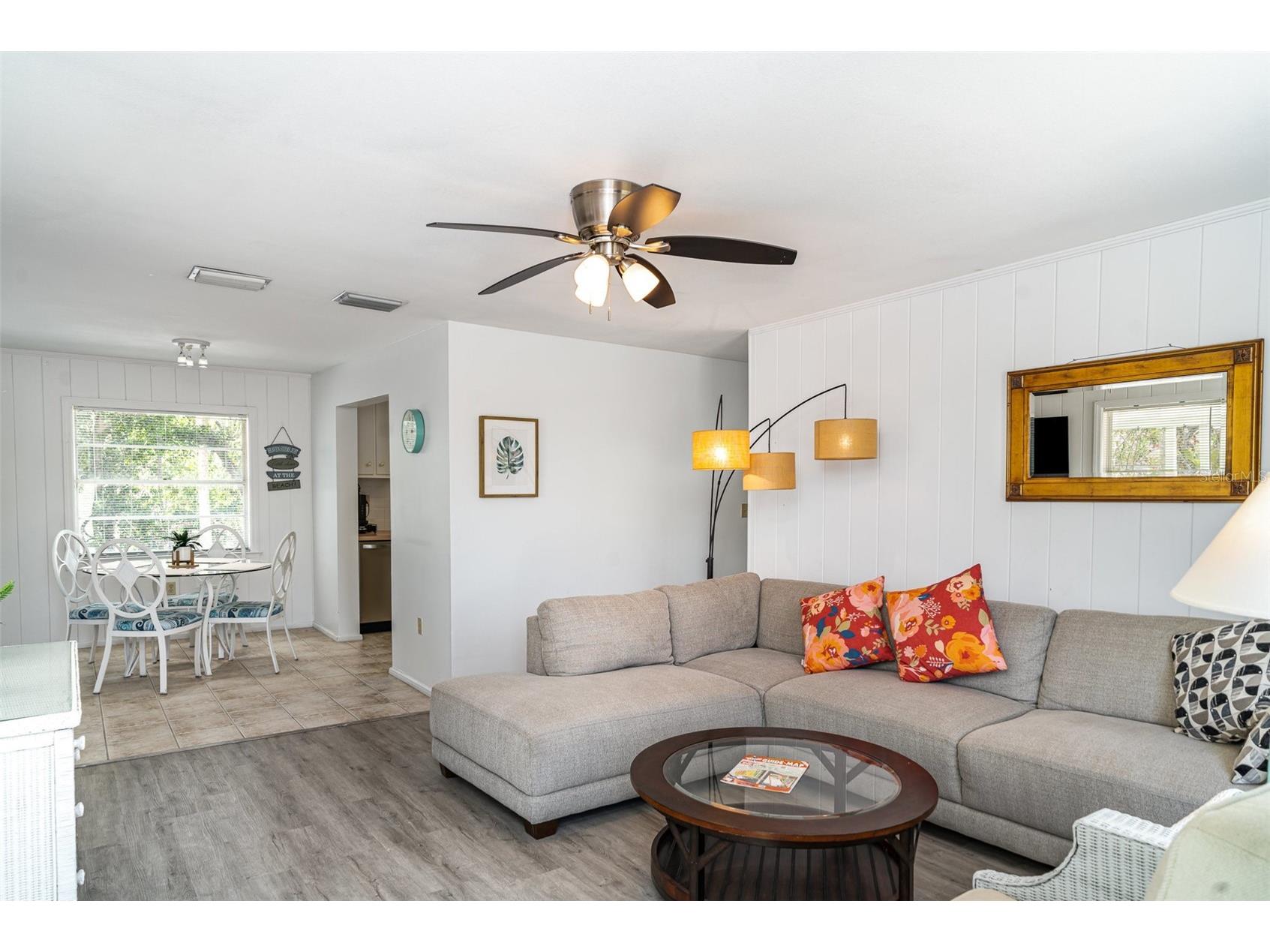 5026 Calle Minorga Sarasota FL 34242 A4690532 image8