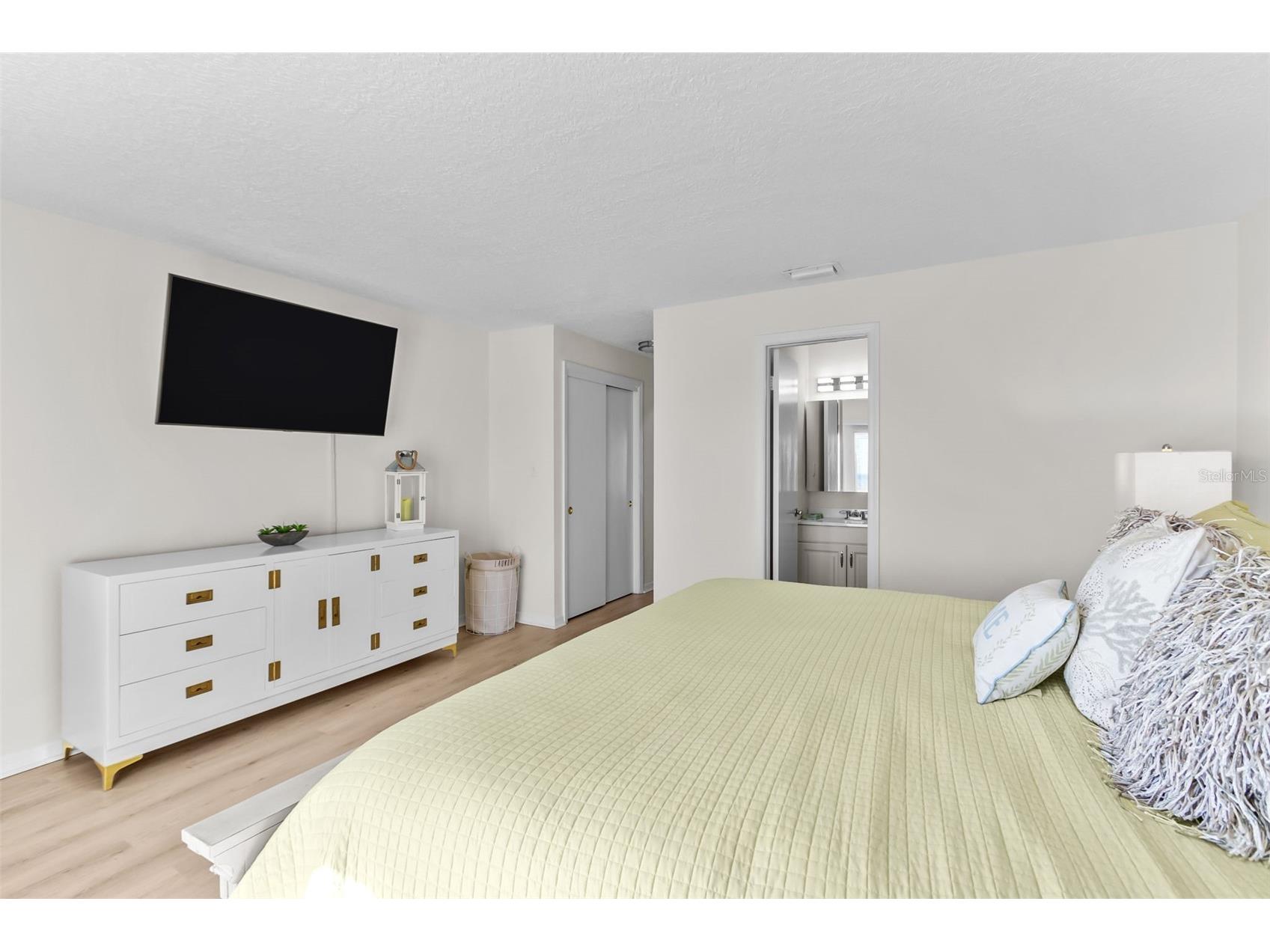 5026 Coquina Key Drive SE #5026 Saint Petersburg FL 33705 - TAMPA BAY TB8493857 image20