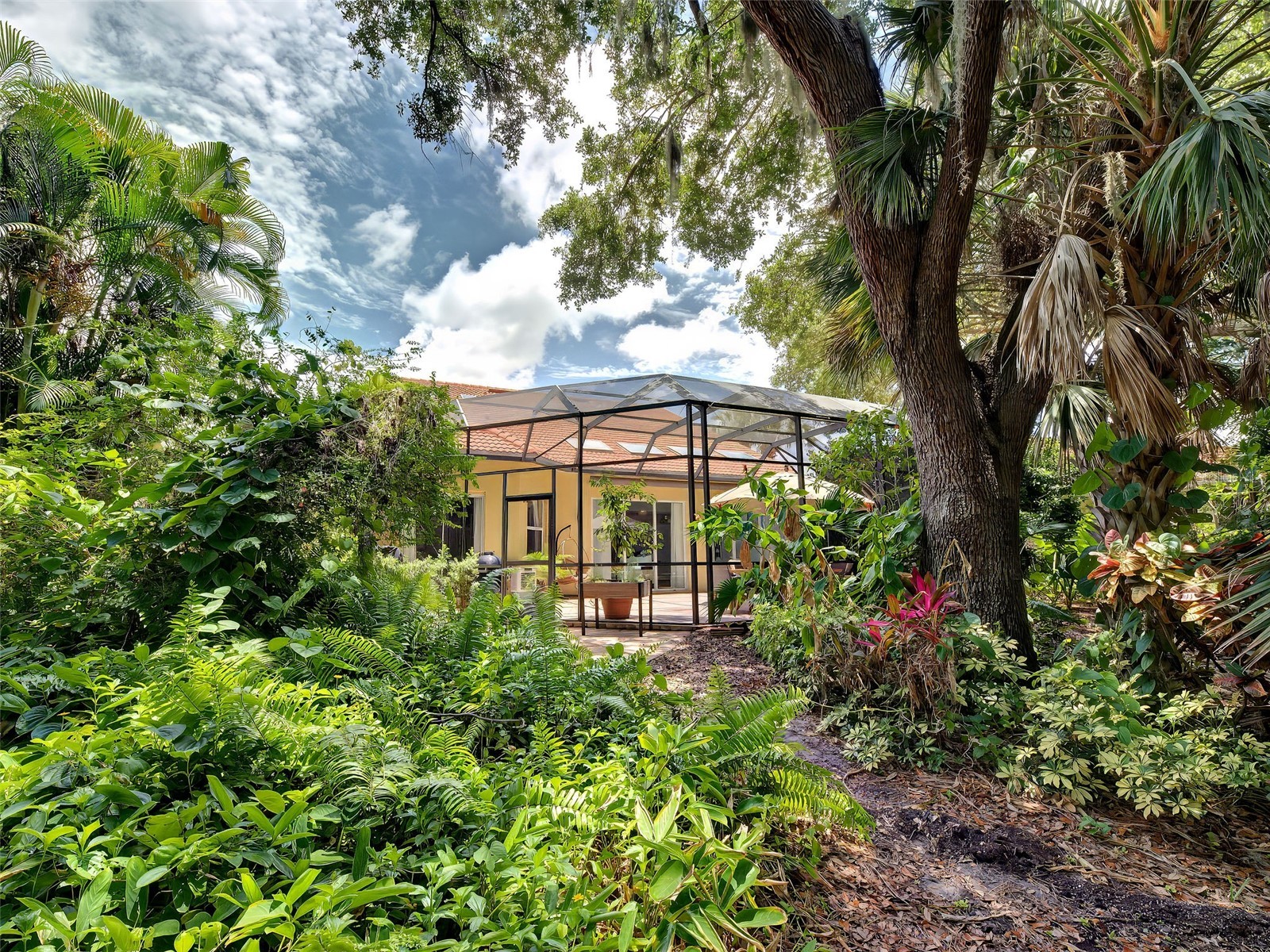 5026 Hanging Moss Lane Sarasota FL 34238 N6144508 image61