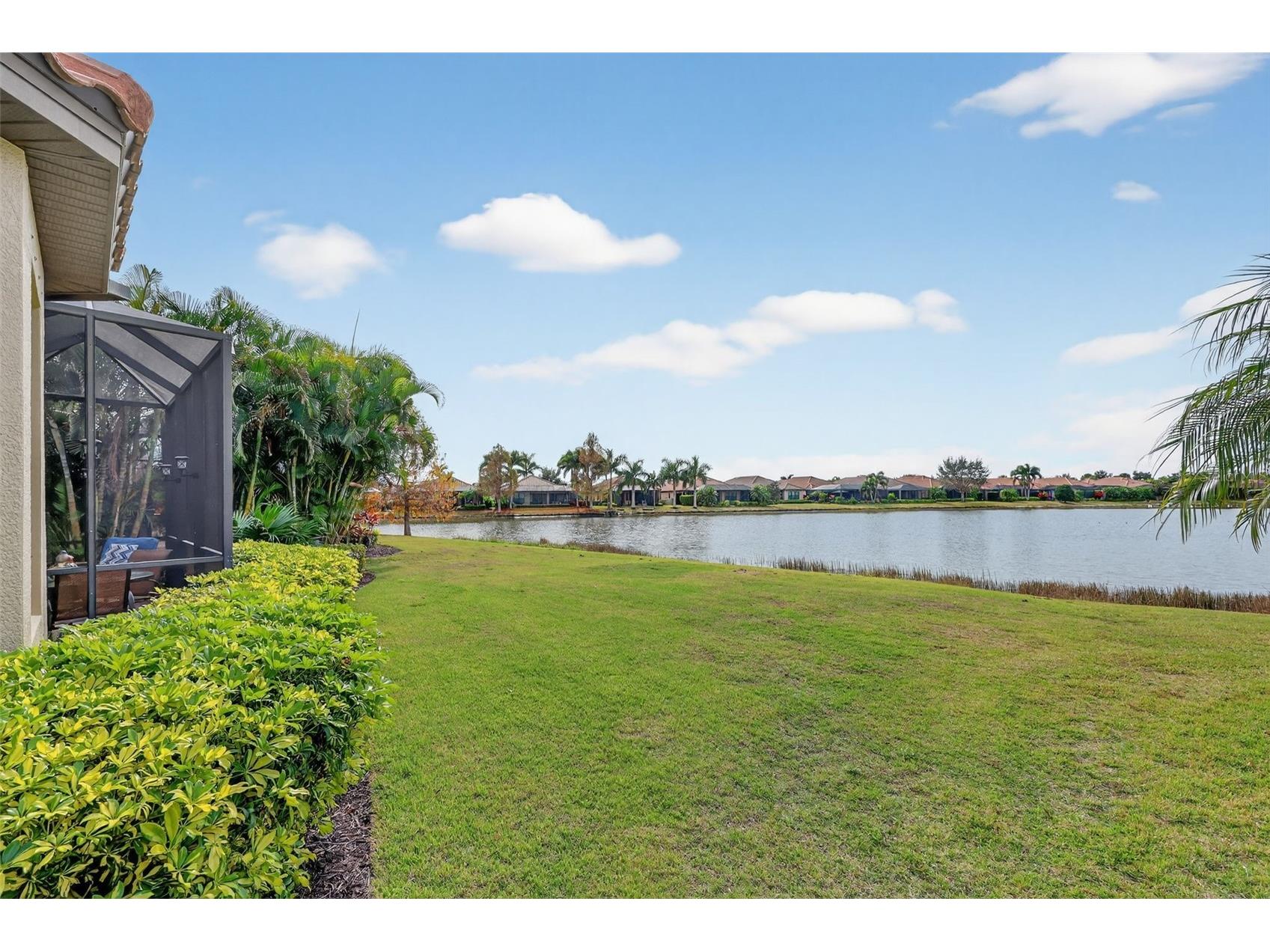 5026 Serata Drive Bradenton FL 34211 A4678277 image3