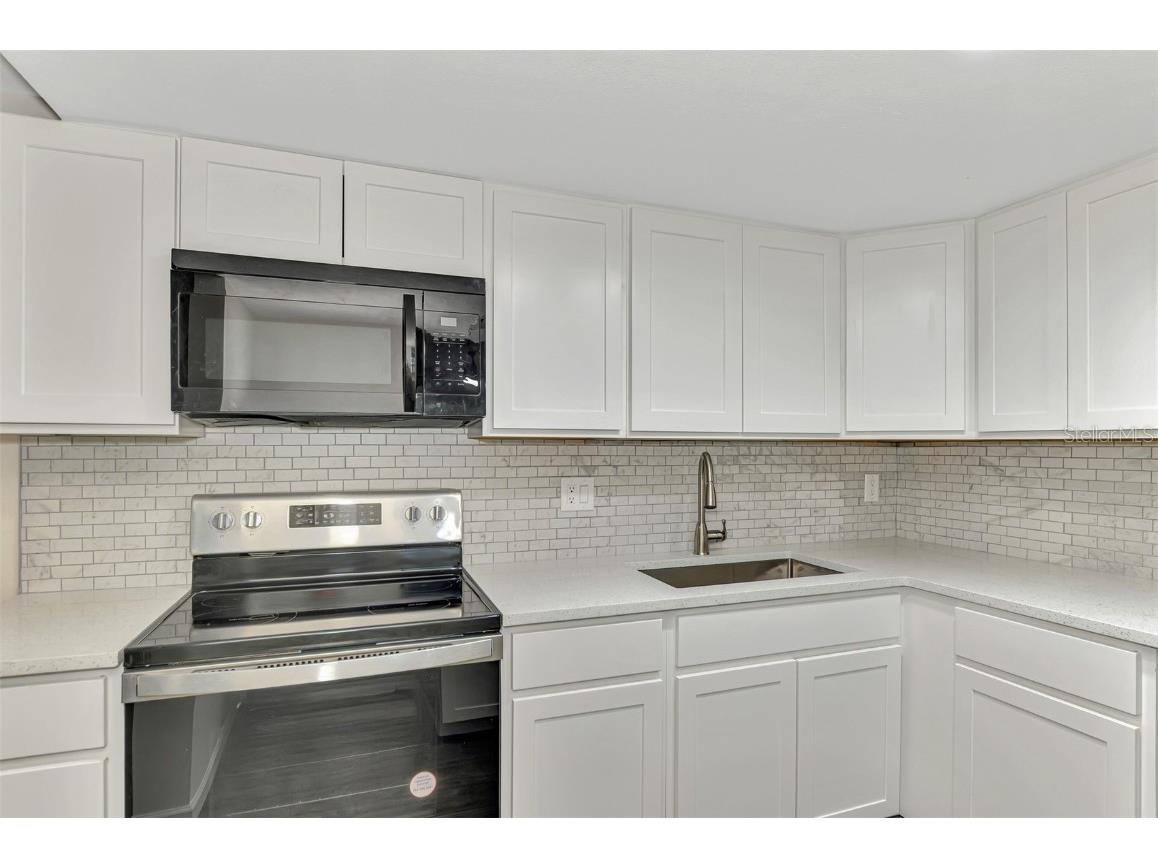 5026 Water Oak Drive #102 Bradenton FL 34207 A4675055 image19