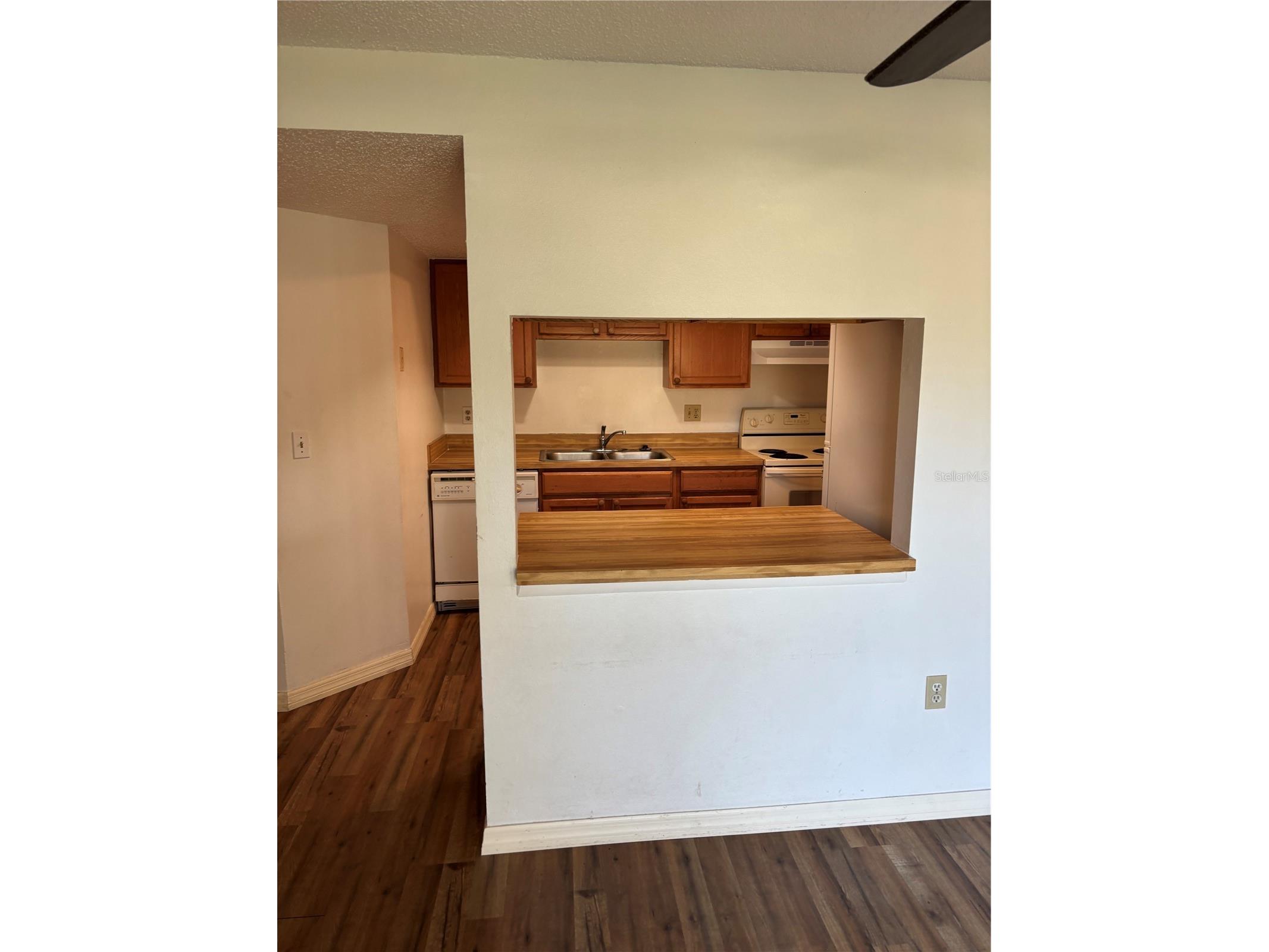 5026 Water Oak Drive #104 Bradenton FL 34207 A4680065 image8
