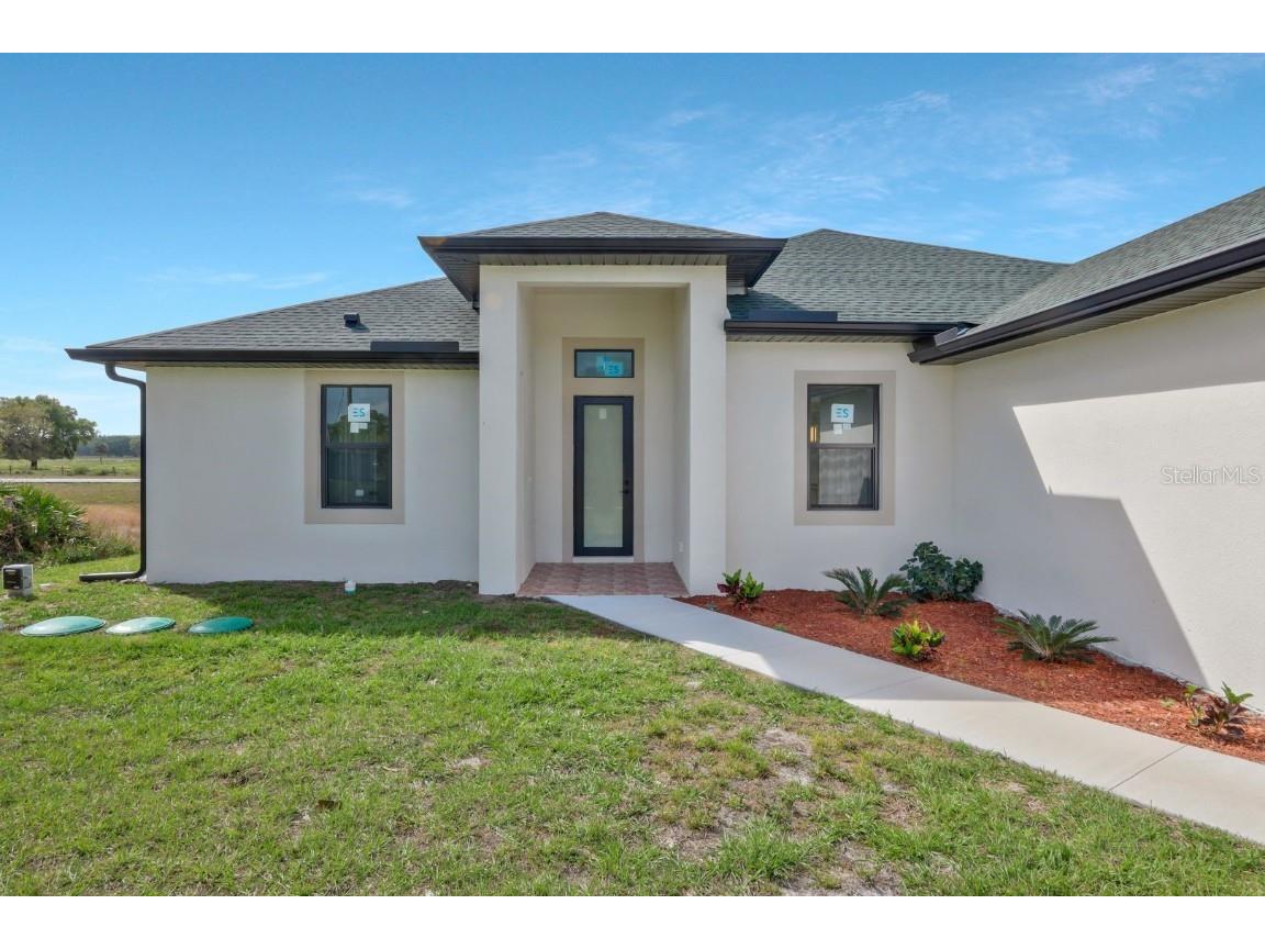 5027 E Hummingbird Drive Labelle FL 33935 TB8359037 image1
