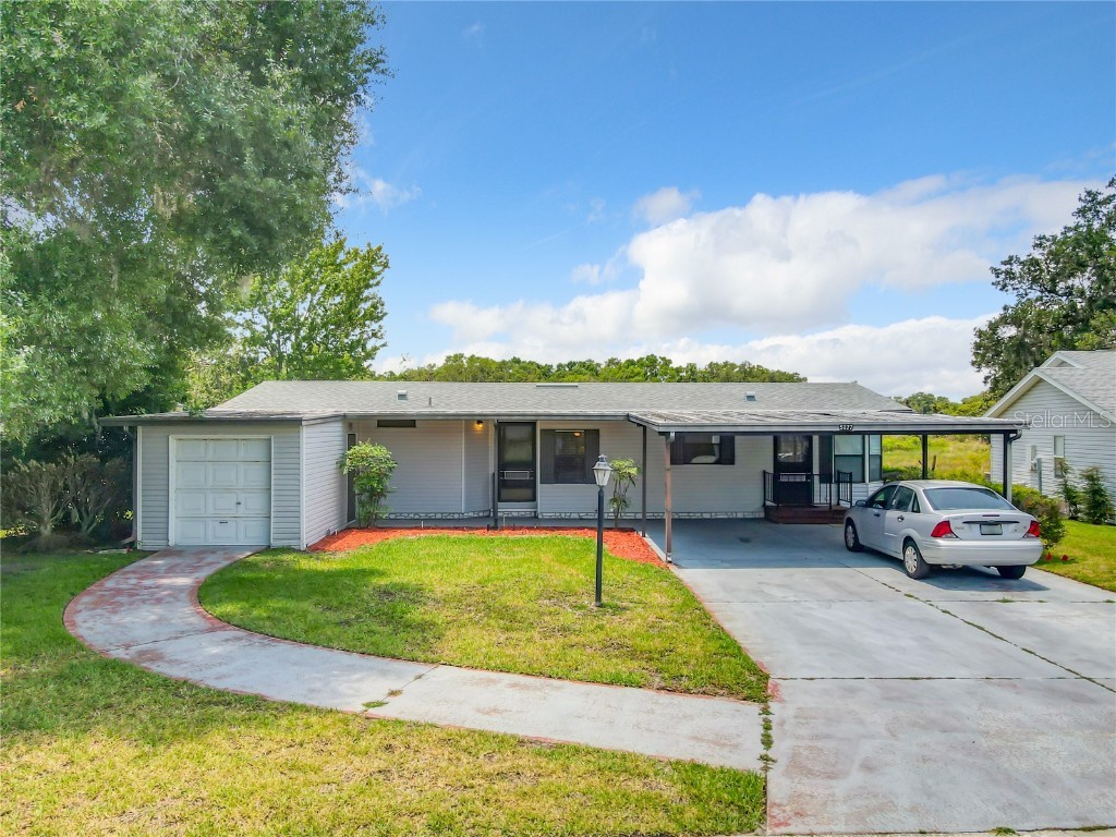 5027 El Destino Drive Leesburg FL 34748 G5069184 image1