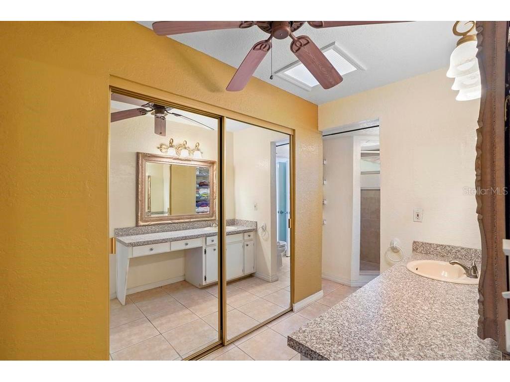 5027 Jamaica Circle #7 Orlando FL 32808 O6263145 image17