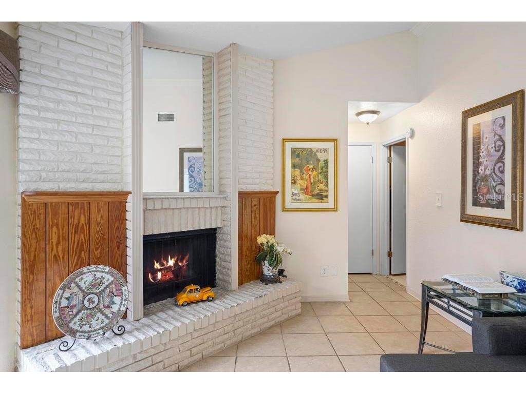 5027 Jamaica Circle #7 Orlando FL 32808 O6263145 image6