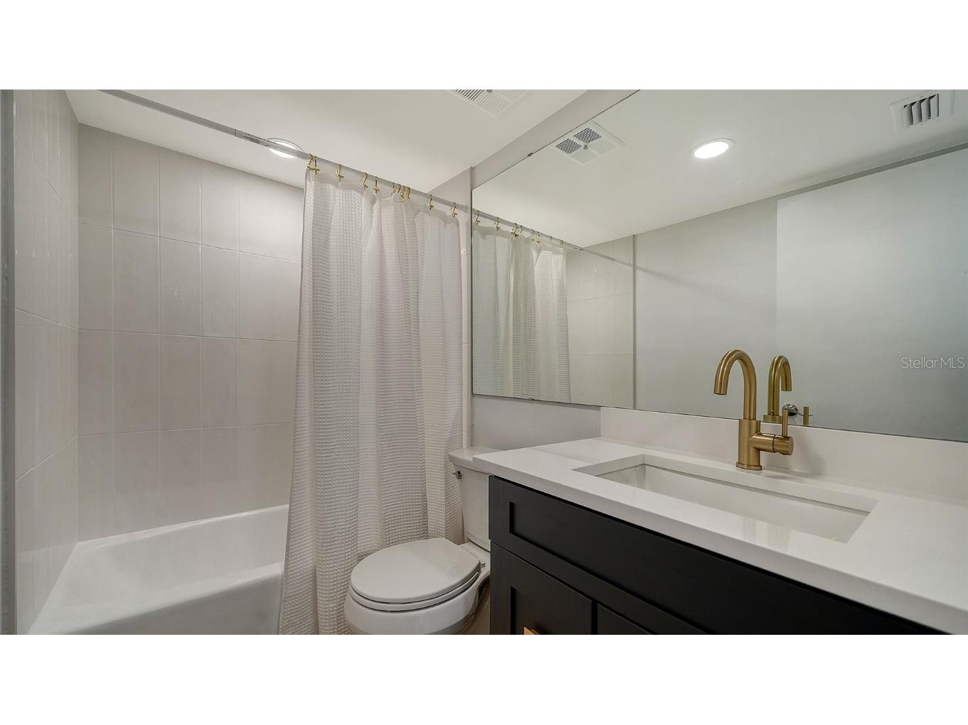 5027 Kestral Park #64 Sarasota FL 34231 A4670504 image22