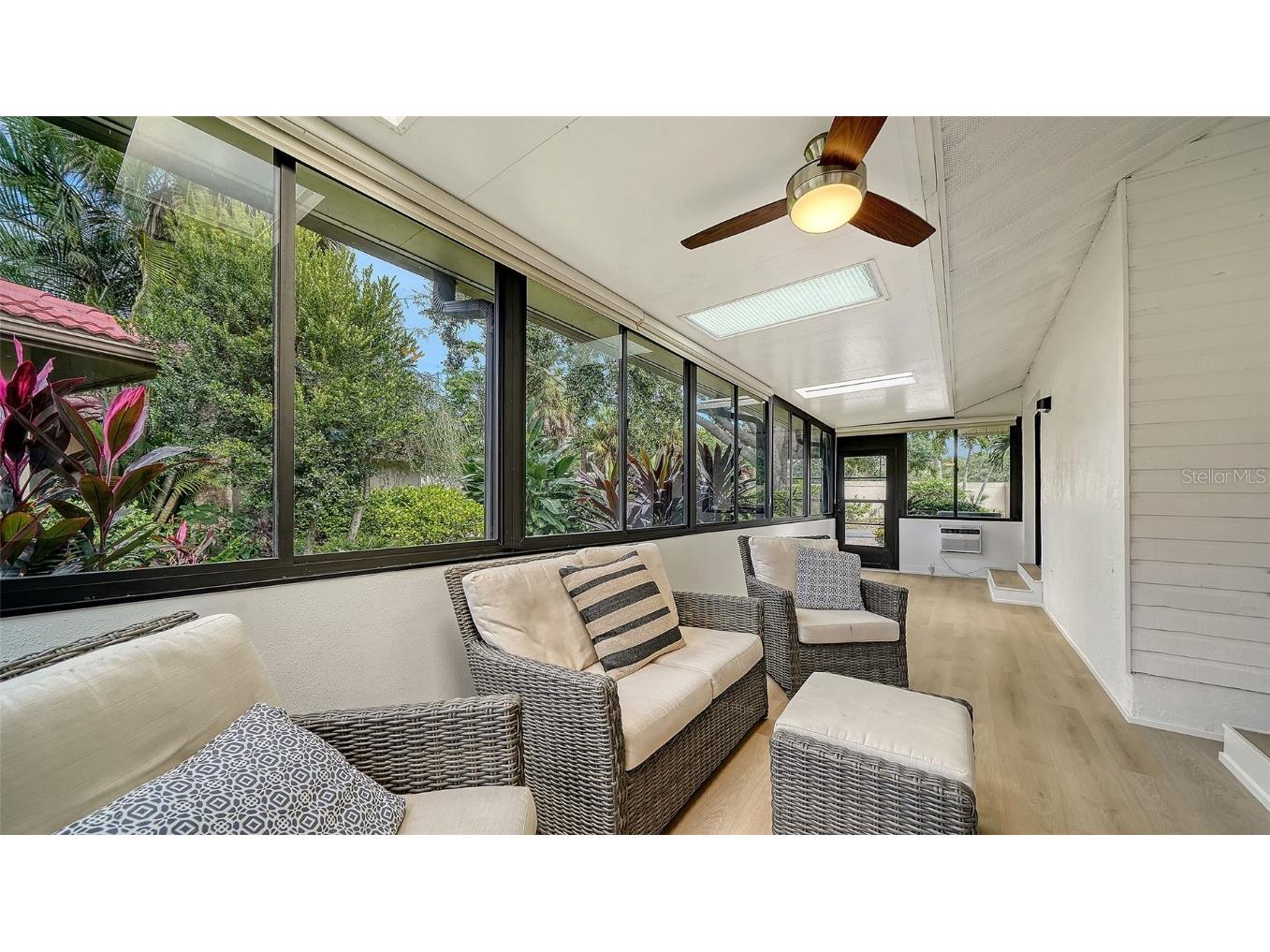 5027 Kestral Park #64 Sarasota FL 34231 A4670504 image24