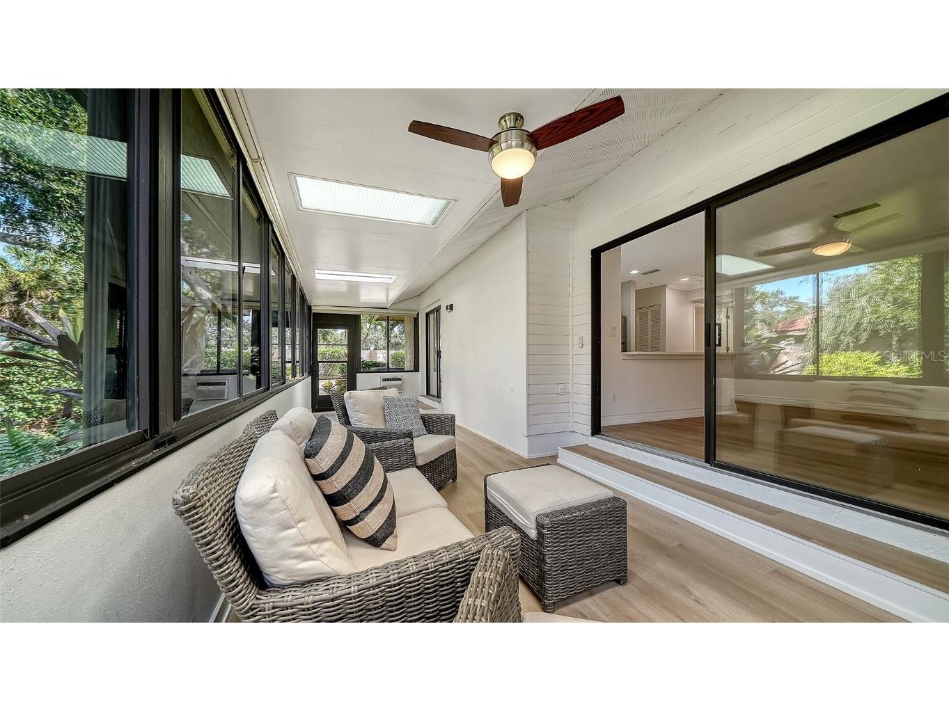 5027 Kestral Park #64 Sarasota FL 34231 A4670504 image25