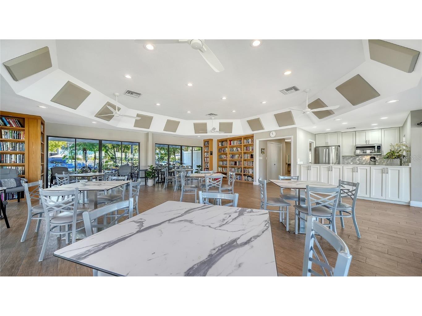 5027 Kestral Park #64 Sarasota FL 34231 A4670504 image35