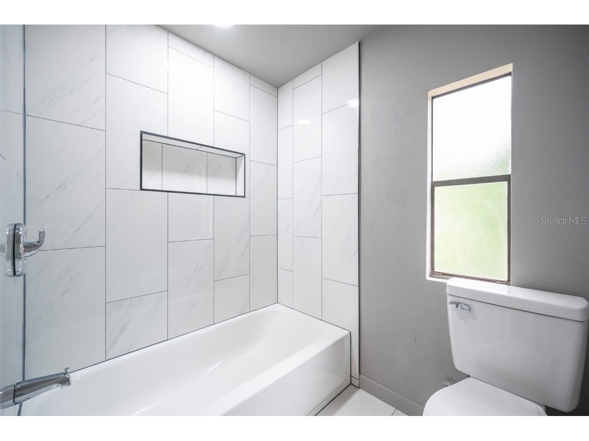 5027 SW 69th Street Gainesville FL 32608 GC533195 image13