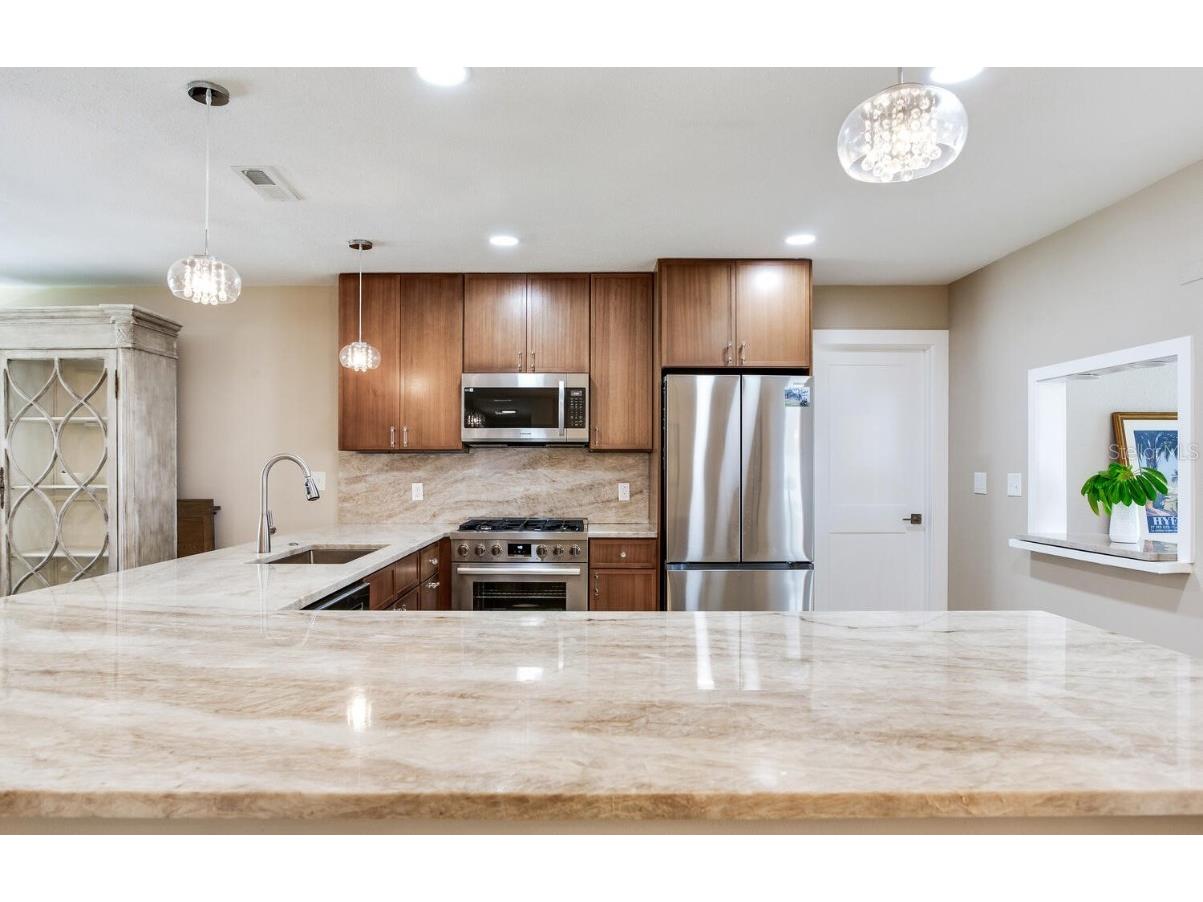 5028 42nd Street S Saint Petersburg FL 33711 TB8452104 image11