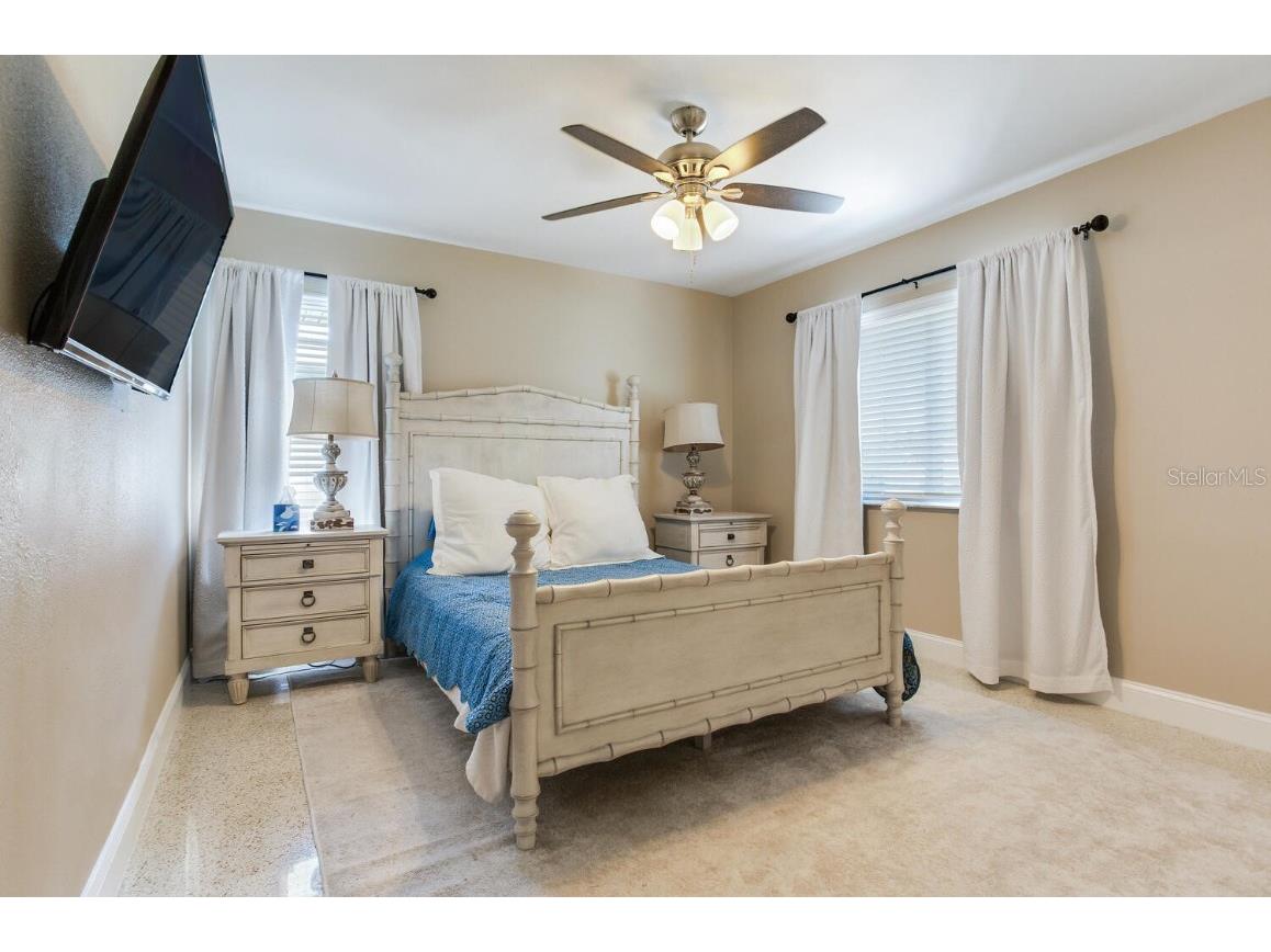 5028 42nd Street S Saint Petersburg FL 33711 TB8452104 image31