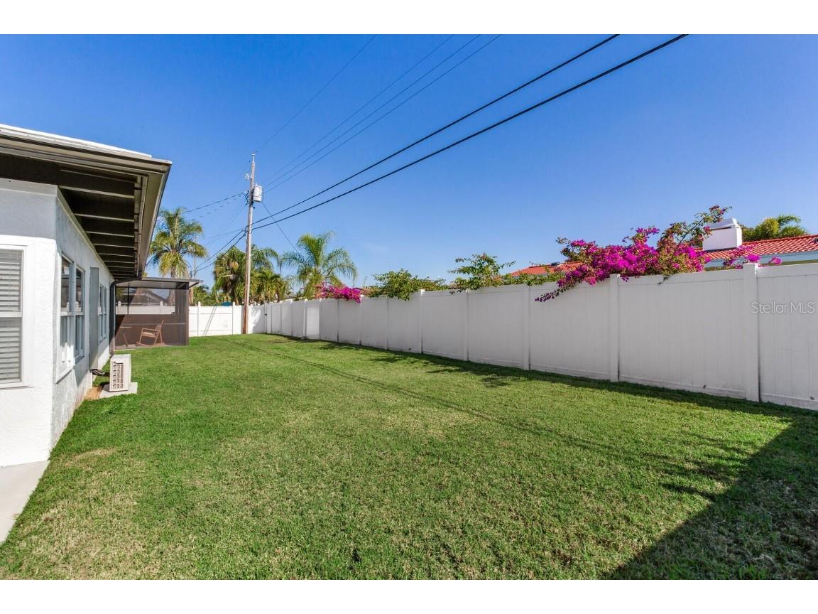 5028 42nd Street S Saint Petersburg FL 33711 TB8452104 image40