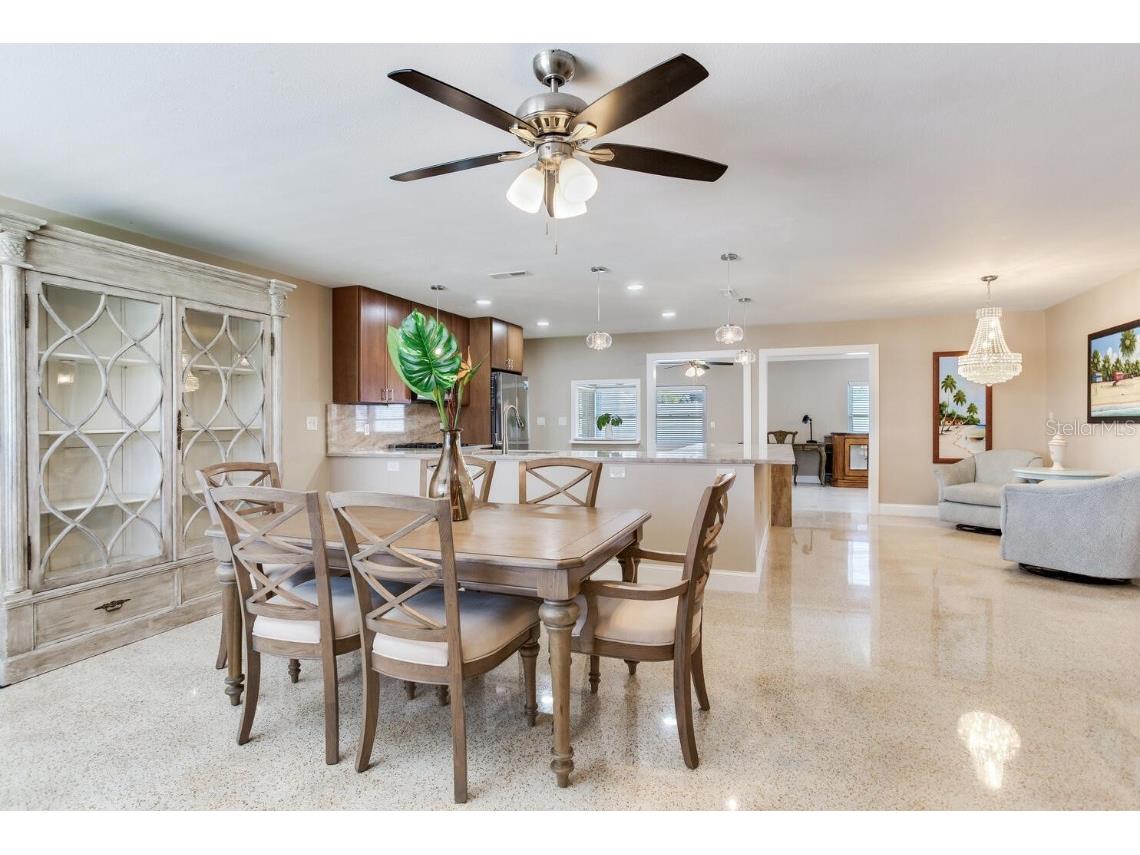 5028 42nd Street S Saint Petersburg FL 33711 TB8452104 image7