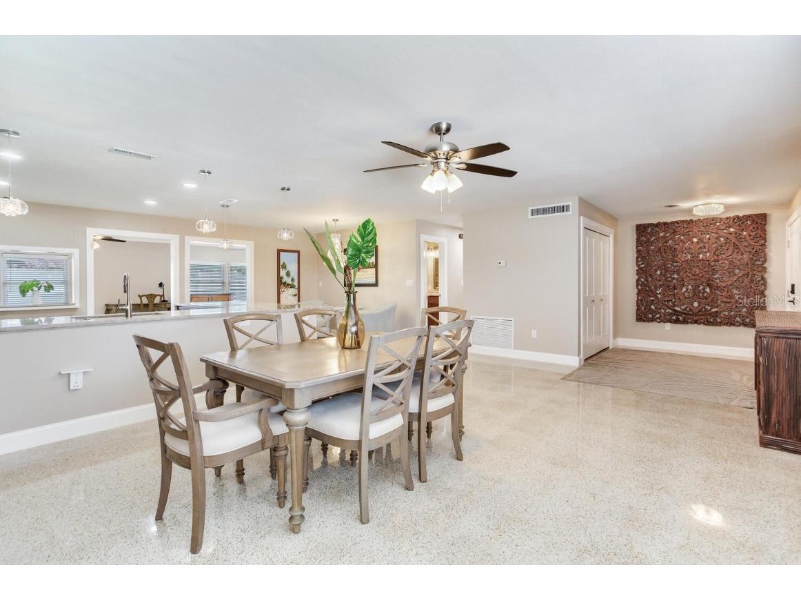 5028 42nd Street S Saint Petersburg FL 33711 TB8452104 image8