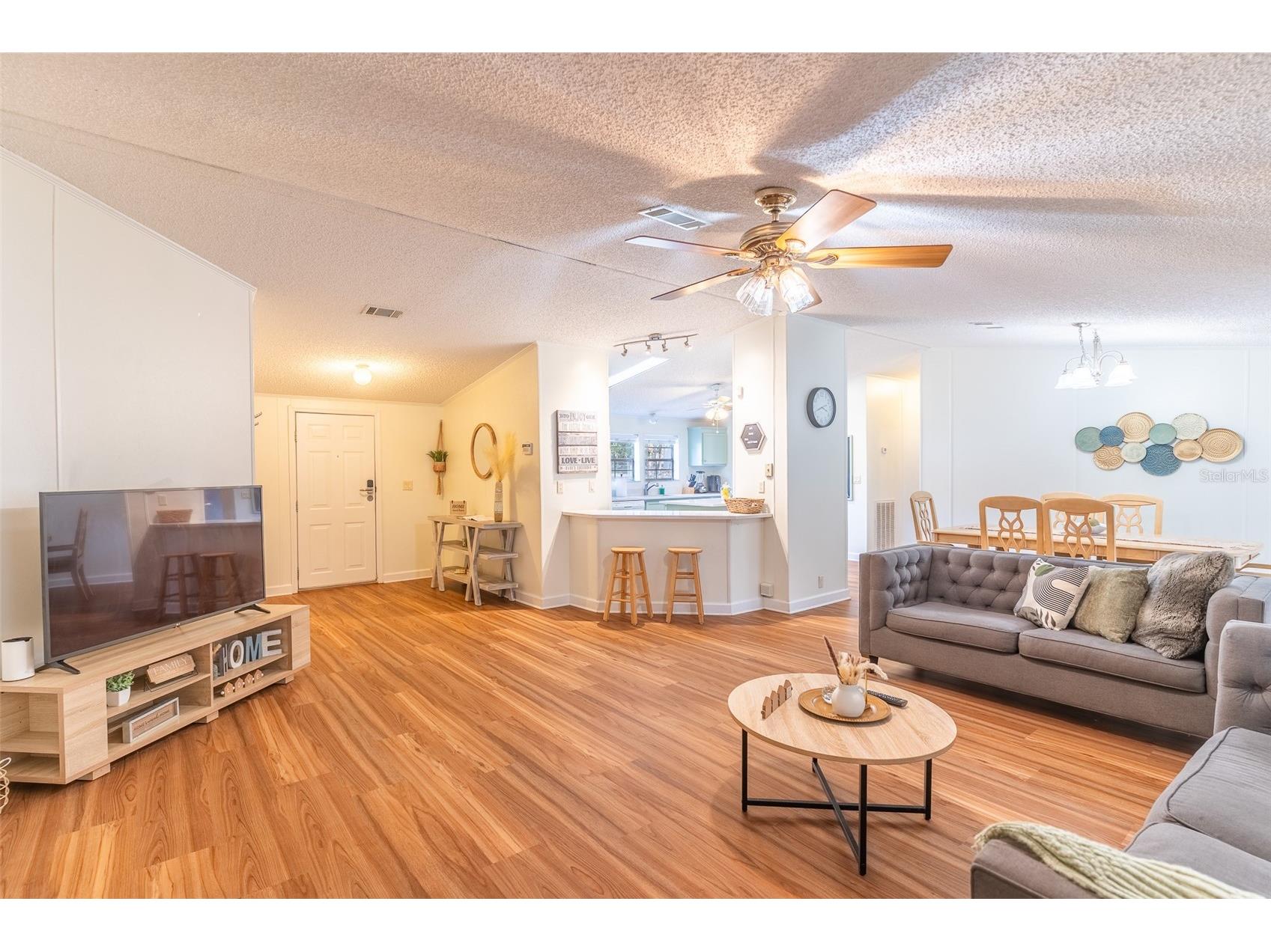 5028 Clewis Avenue Tampa FL 33610 - TAMPA BYPASS CANAL L4958658 image3