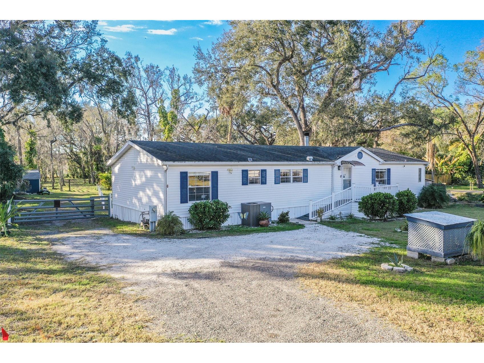 5028 Clewis Avenue Tampa FL 33610 - TAMPA BYPASS CANAL L4958658 image31