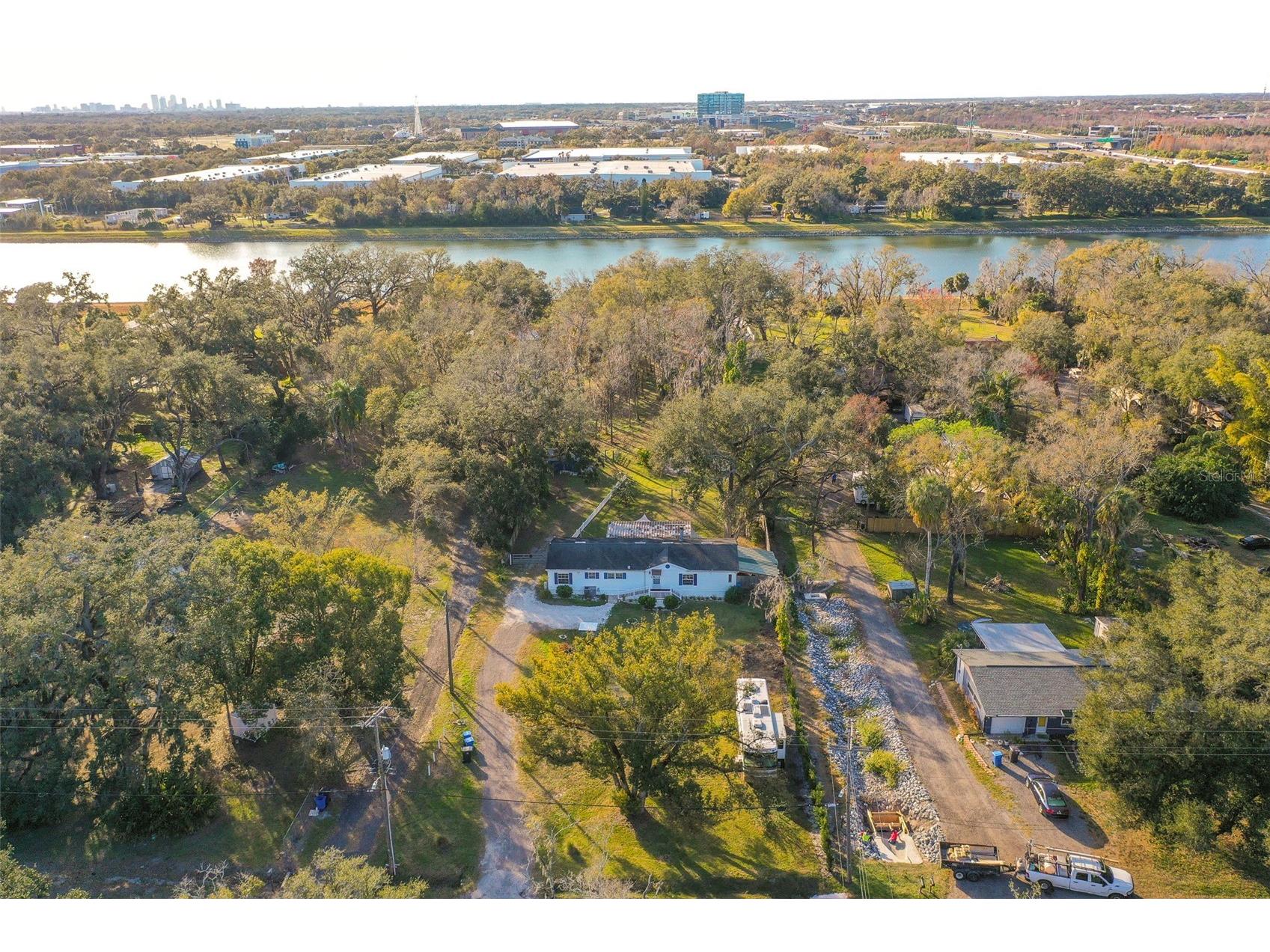 5028 Clewis Avenue Tampa FL 33610 - TAMPA BYPASS CANAL L4958658 image41