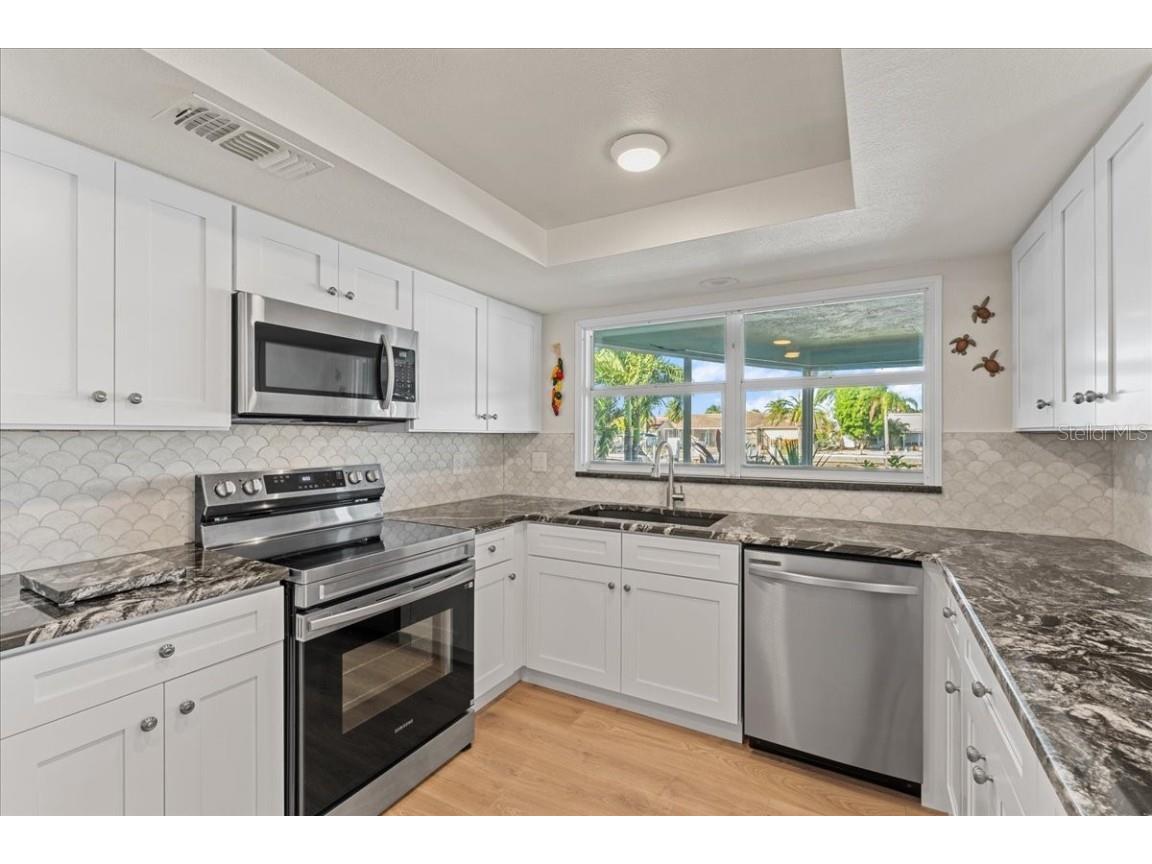 5028 Ensign Loop New Port Richey FL 34652 TB8444699 image18