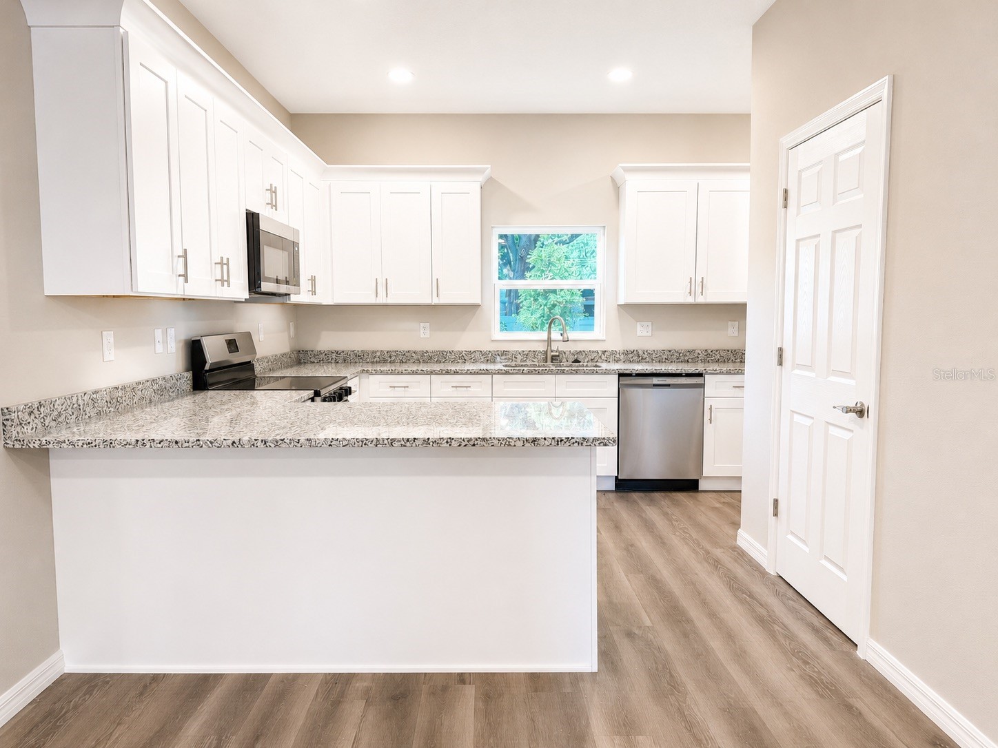 5028 Finders Court Tampa FL 33617 TB8517800 image4