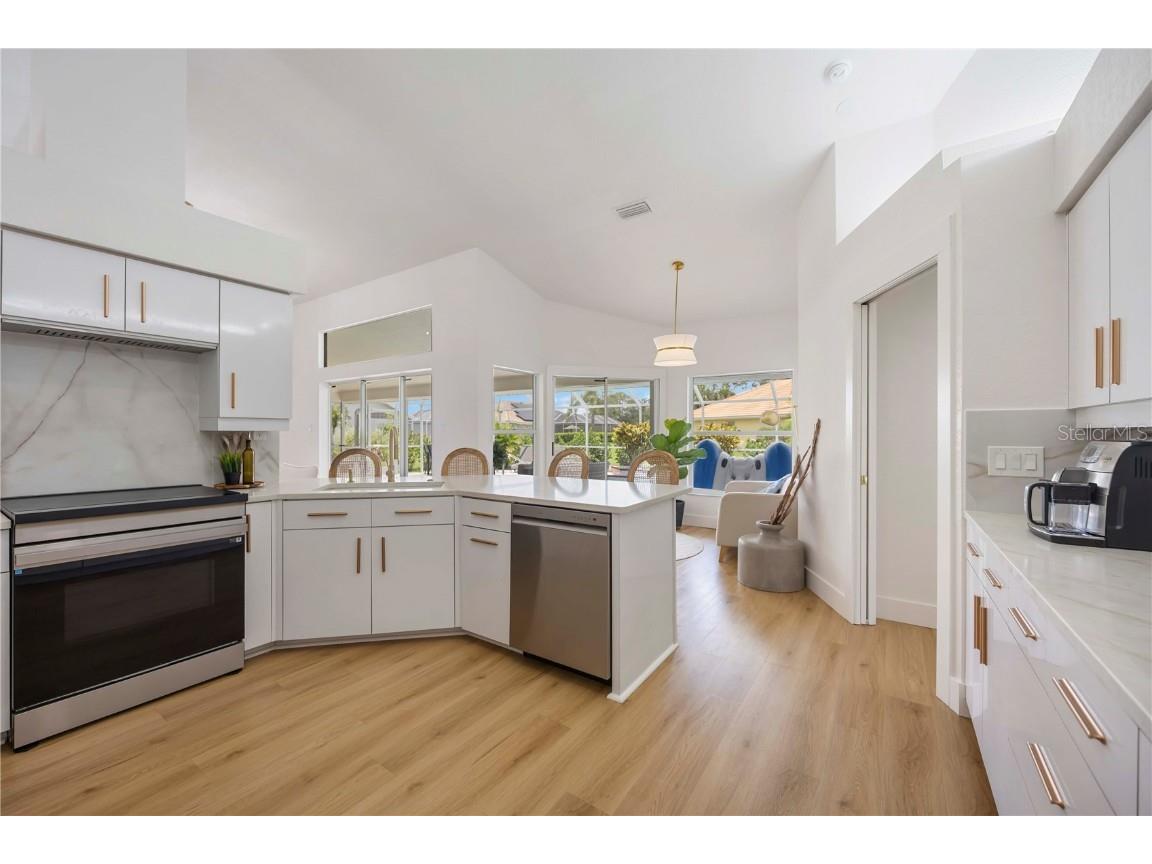 5028 Greenway Court North Port FL 34287 N6139572 image10