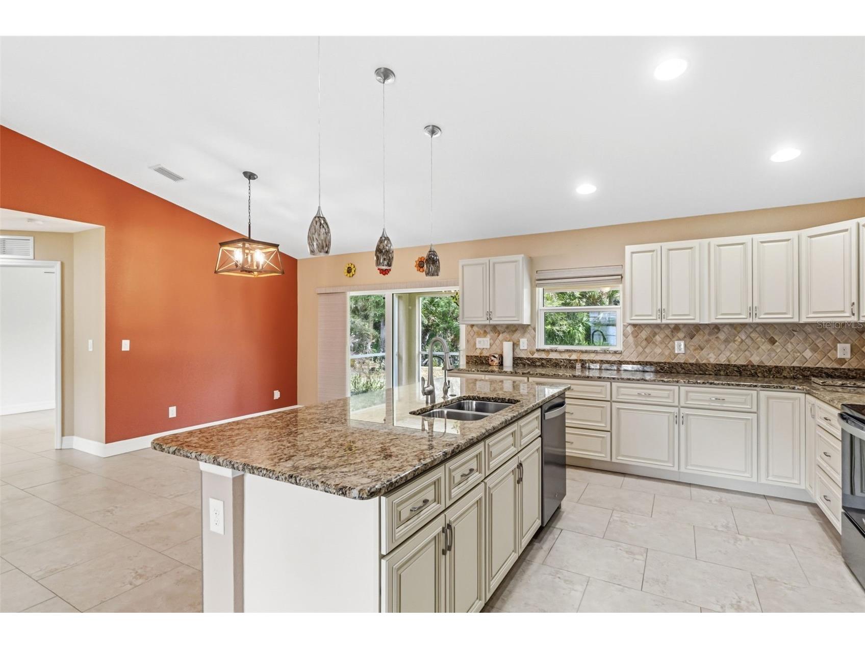 5028 Inverness Street North Port FL 34288 A4686844 image15