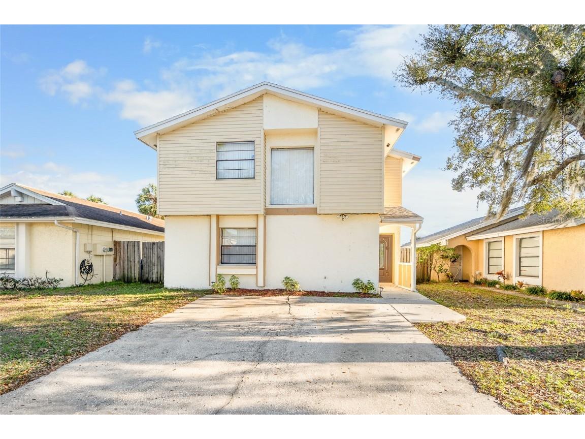 5028 Springwood Drive Tampa FL 33624 T3498241 image1
