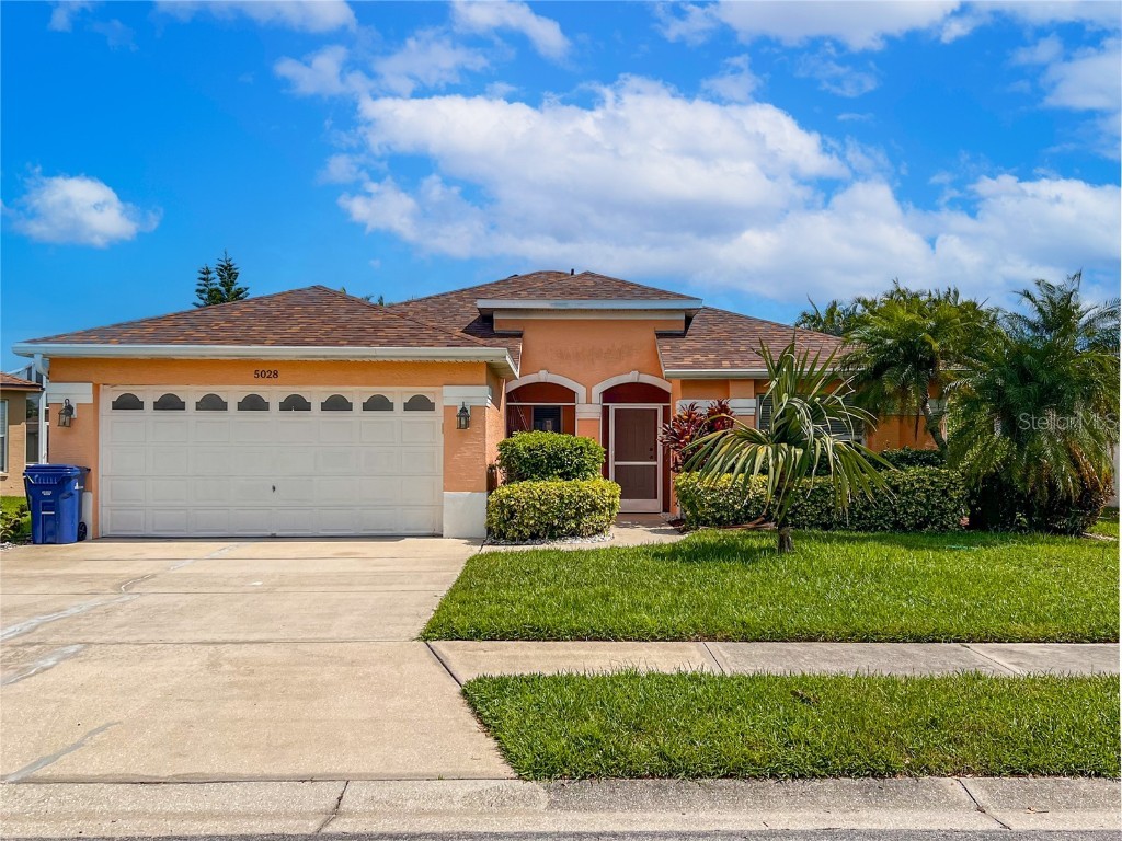5028 Sturbridge Court Sarasota FL 34238 A4621778 image1