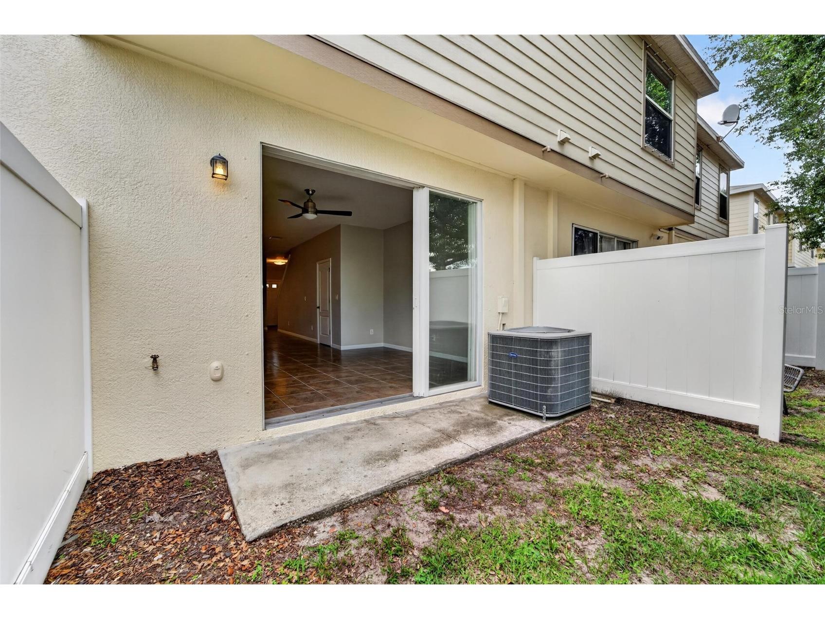 5028 White Sanderling Court Tampa FL 33619 TB8517518 image23