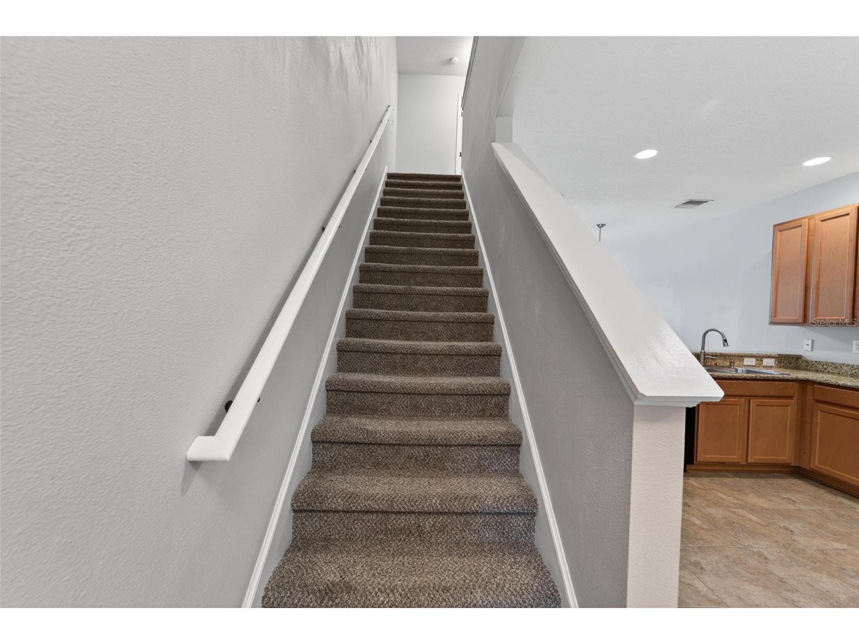 5028 White Sanderling Court Tampa FL 33619 TB8517518 image28