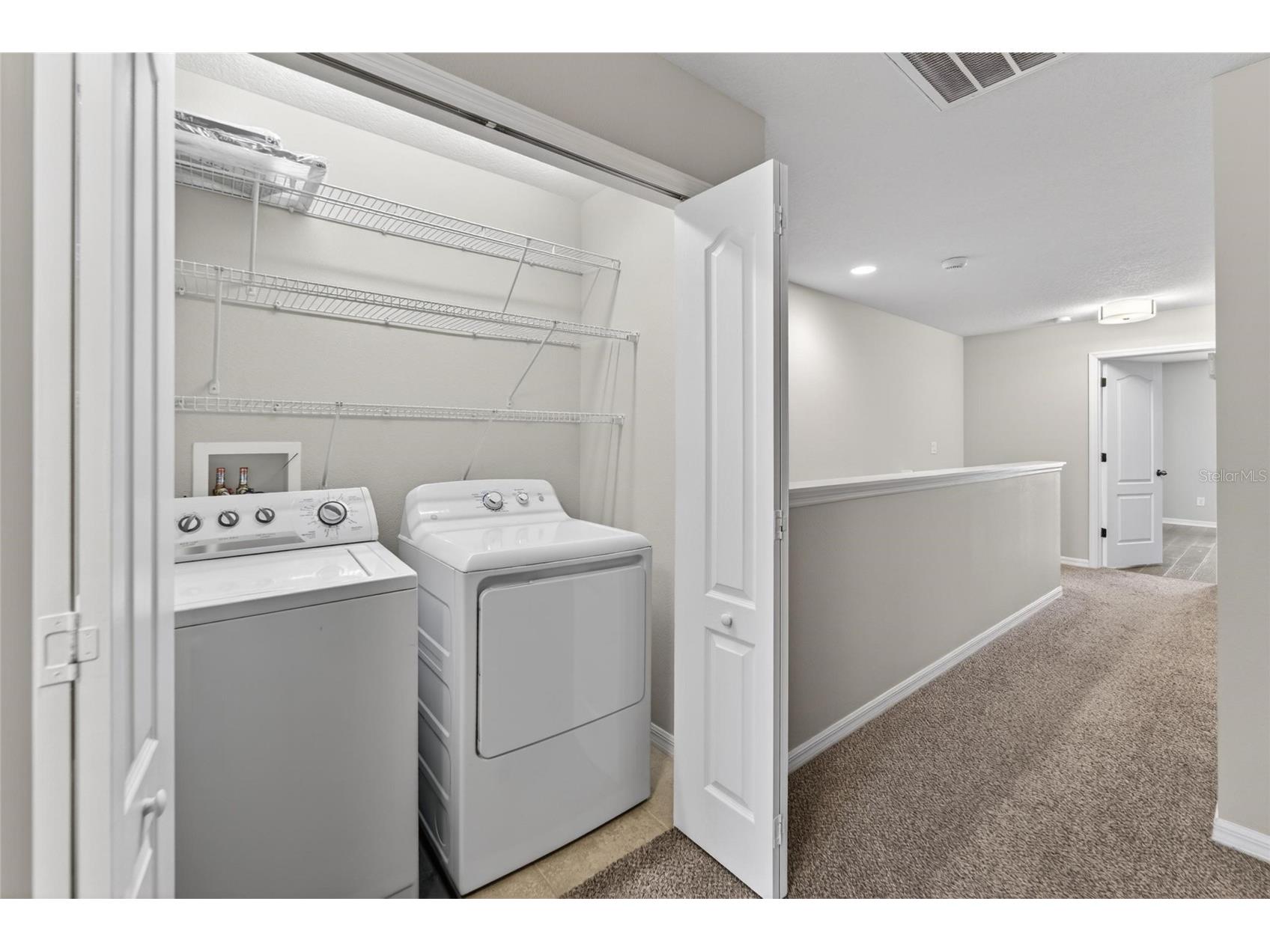 5028 White Sanderling Court Tampa FL 33619 TB8517518 image37