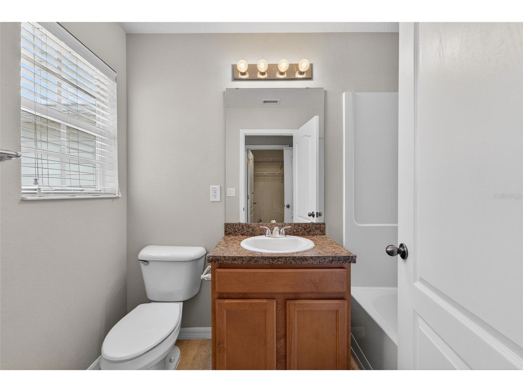5028 White Sanderling Court Tampa FL 33619 TB8517518 image38