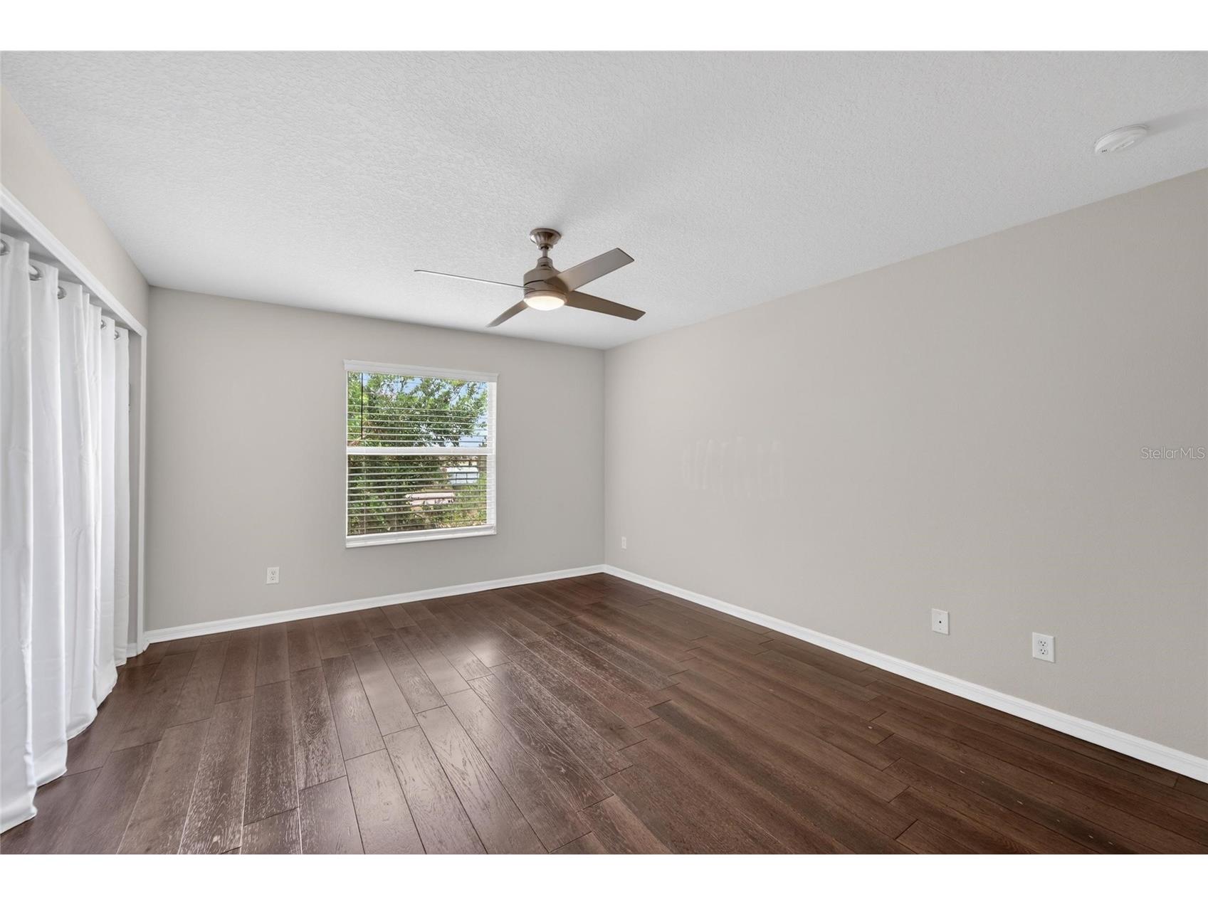 5028 White Sanderling Court Tampa FL 33619 TB8517518 image40