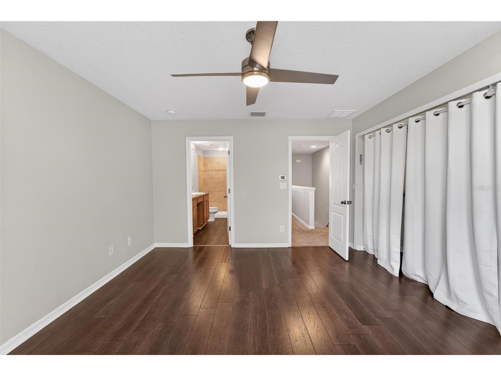 5028 White Sanderling Court Tampa FL 33619 TB8517518 image43