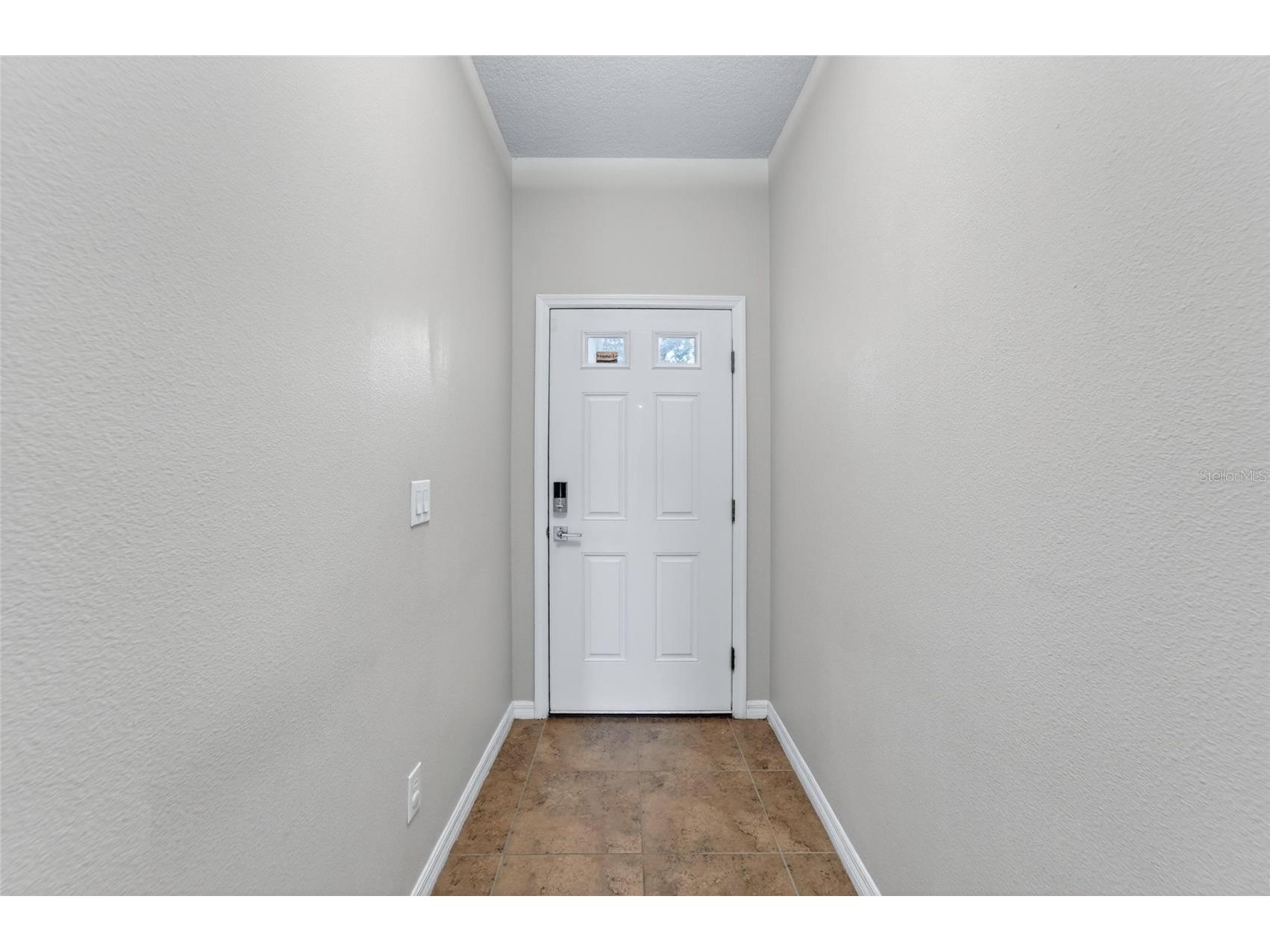 5028 White Sanderling Court Tampa FL 33619 TB8517518 image7