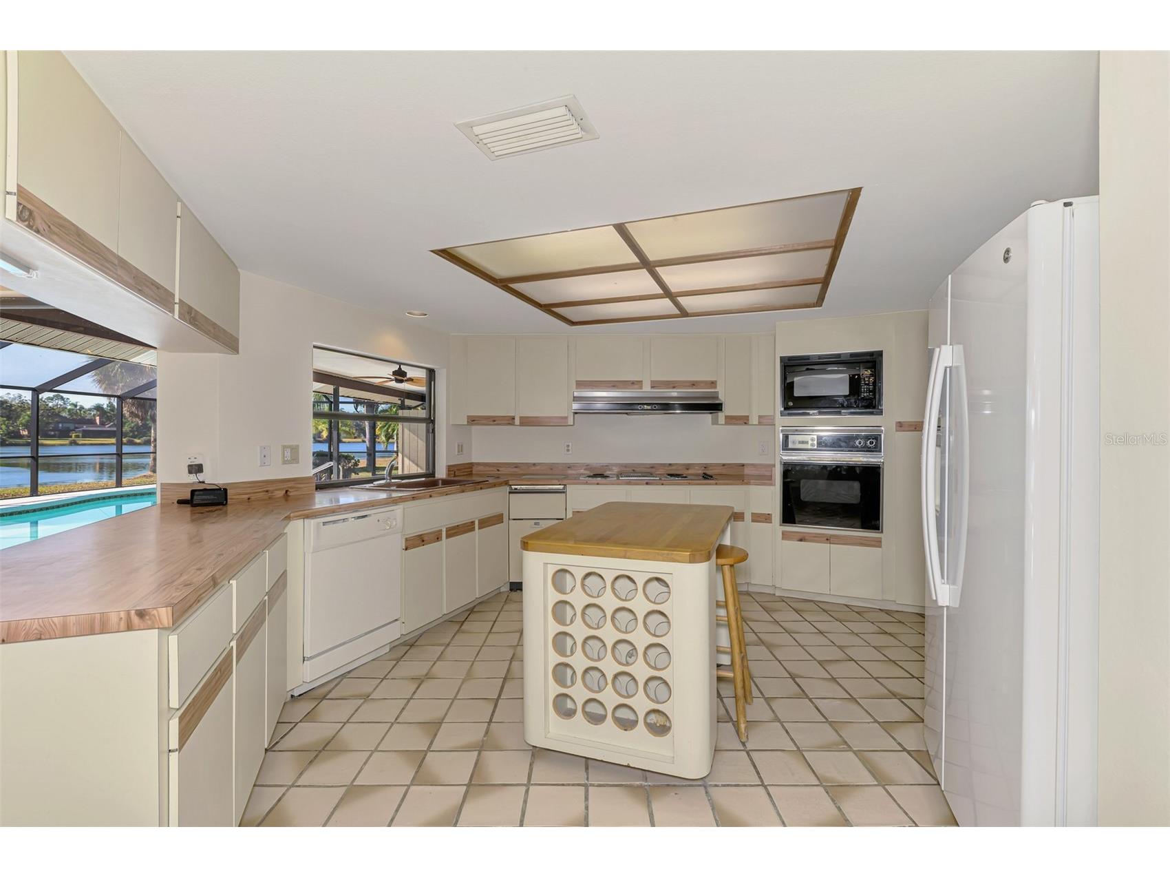 5028 Willow Leaf Way Sarasota FL 34241 A4681847 image15