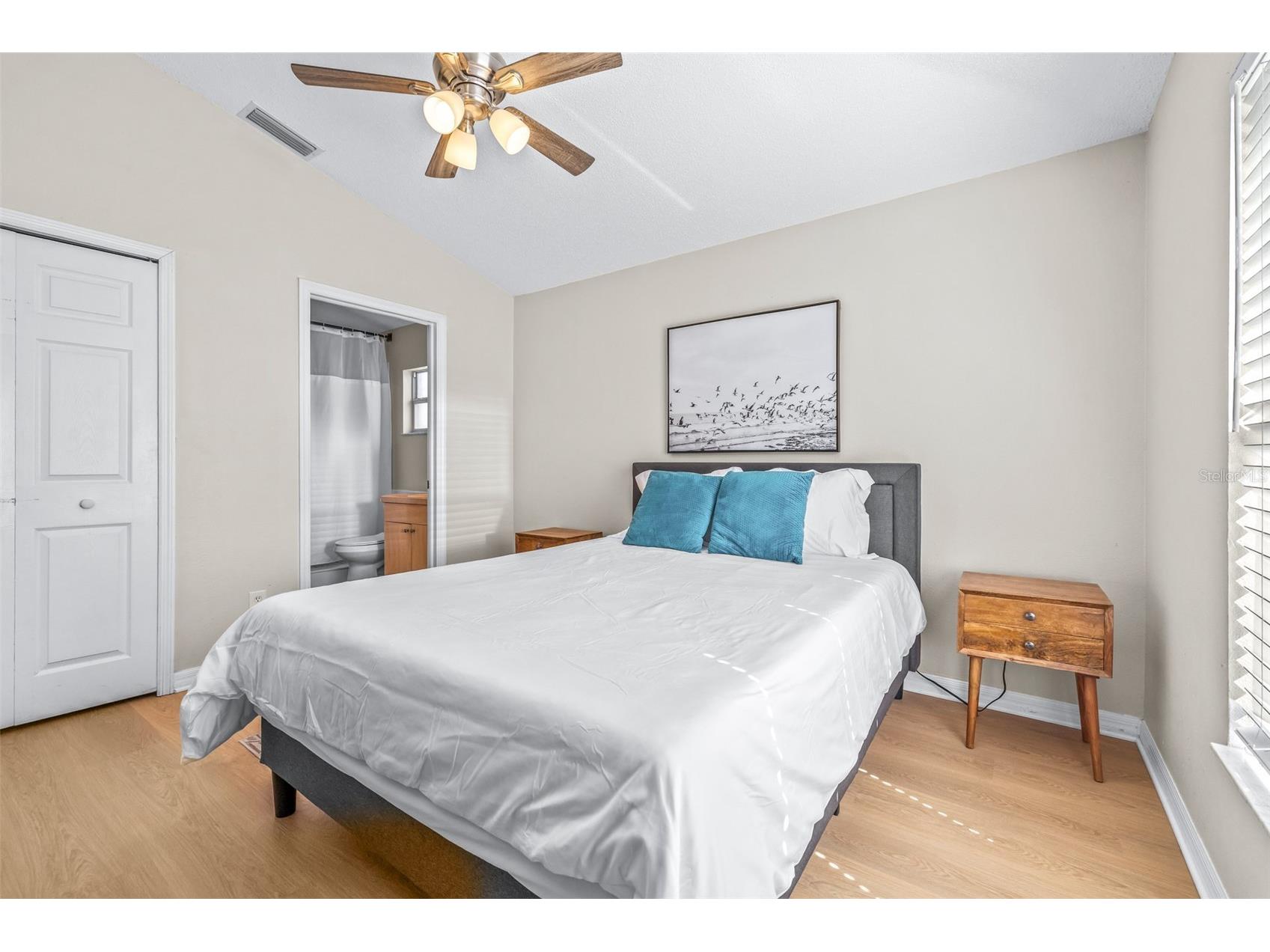 5029 Betty Street N Saint Petersburg FL 33709 TB8493270 image18