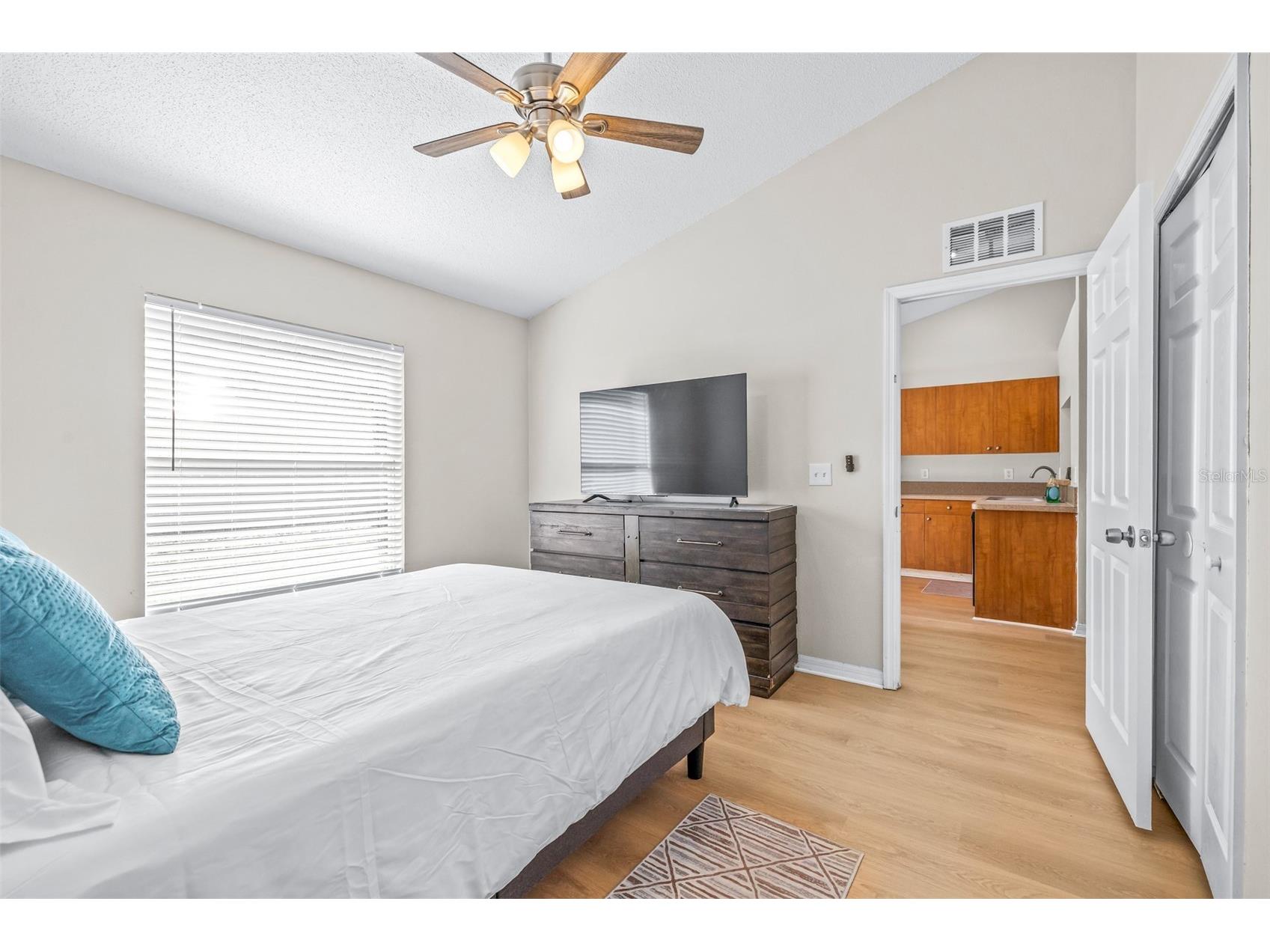 5029 Betty Street N Saint Petersburg FL 33709 TB8493270 image19