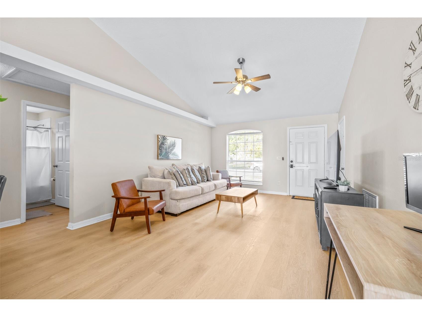 5029 Betty Street N Saint Petersburg FL 33709 TB8493270 image3
