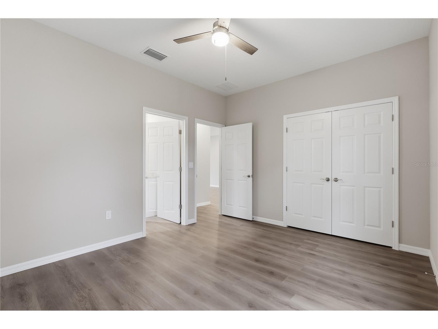 5029 Finders Ct Tampa FL 33617 TB8517568 image11