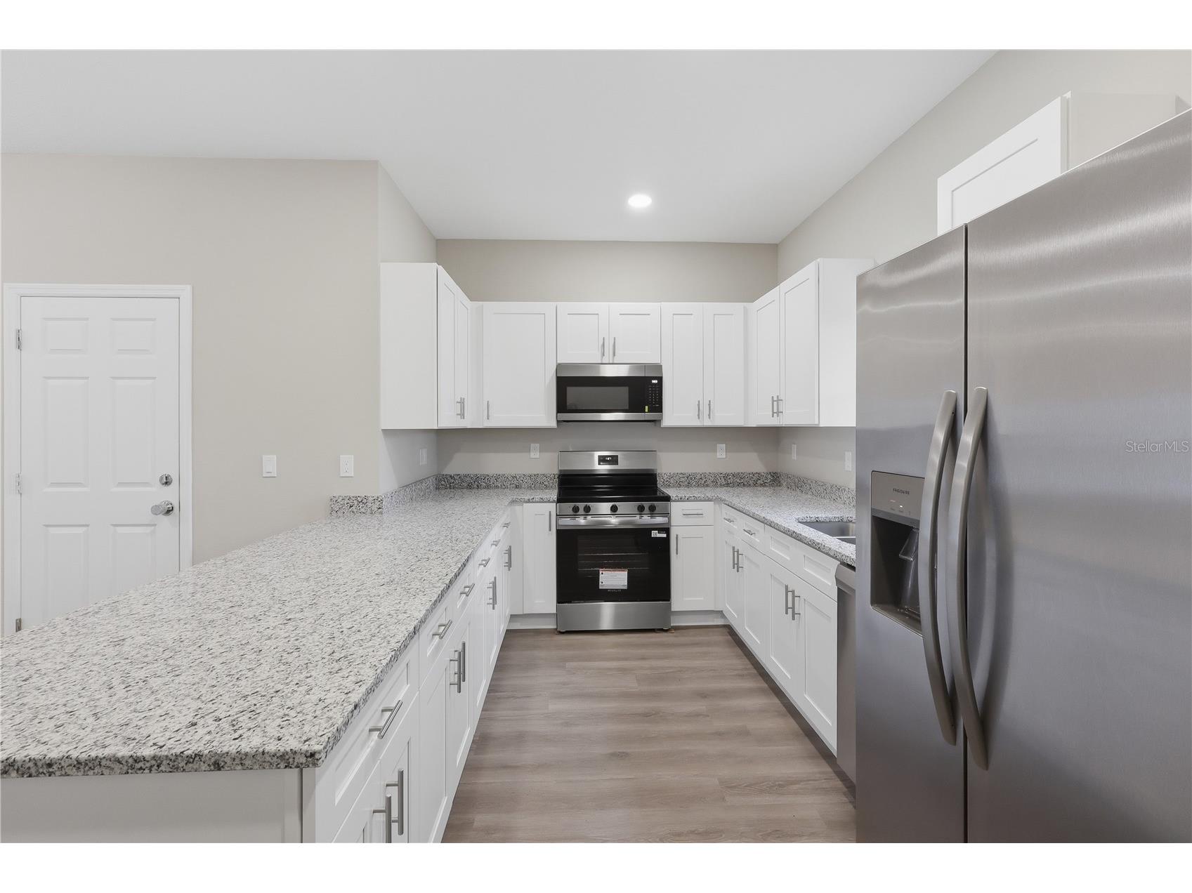 5029 Finders Ct Tampa FL 33617 TB8517568 image5