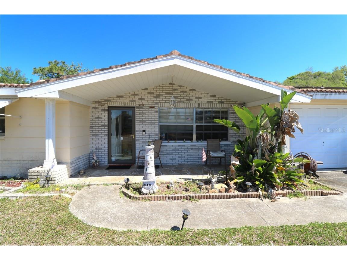 5029 Forest Hills Drive Holiday FL 34690 W7853499 image1