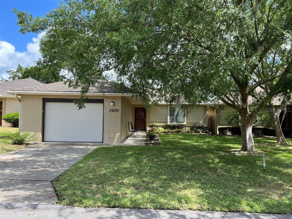 5029 SE 107th Place Belleview FL 34420 OM657078 image1