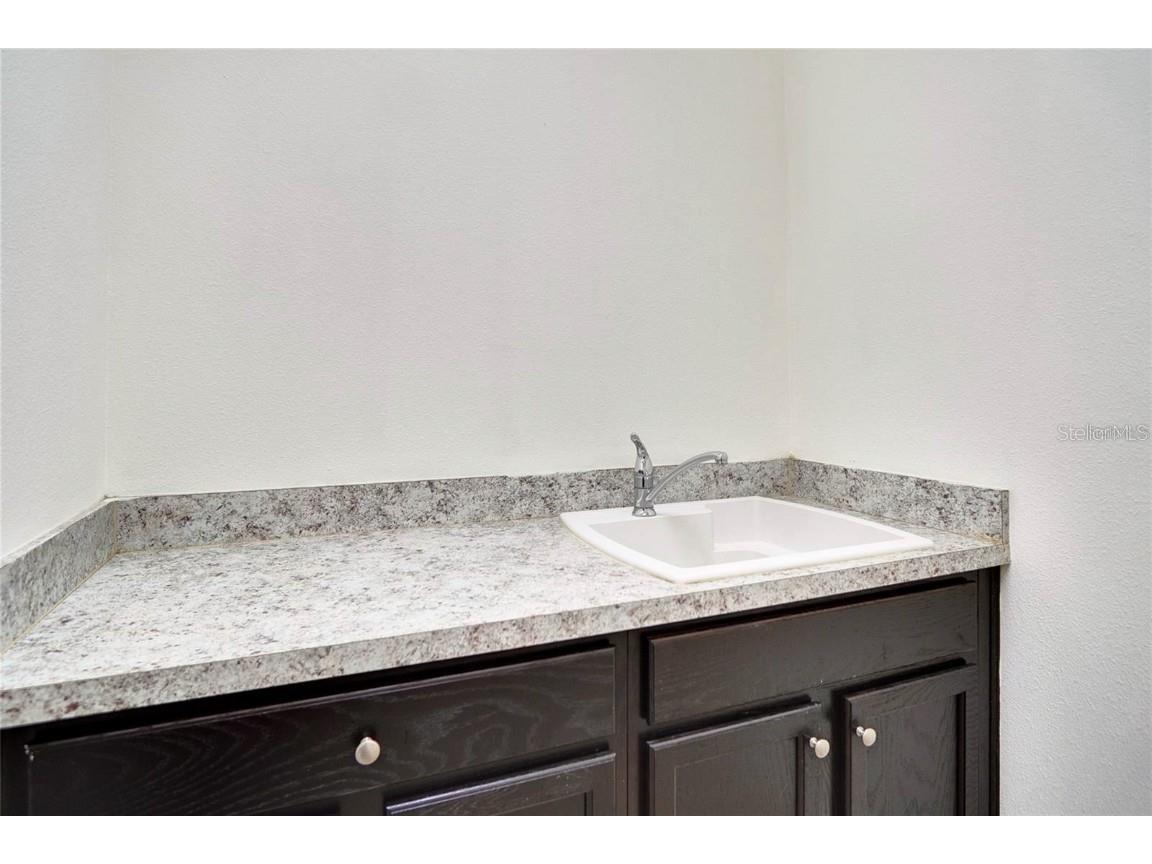 5029 Southlawn Avenue Orlando FL 32811 O6359031 image26