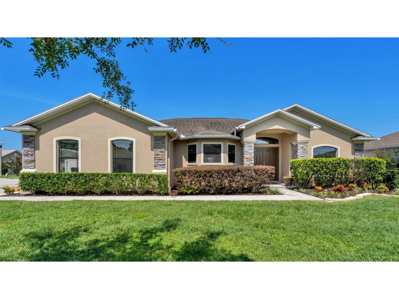 5029 Yellowtop Loop Lakeland FL 33811 L4937898 image1