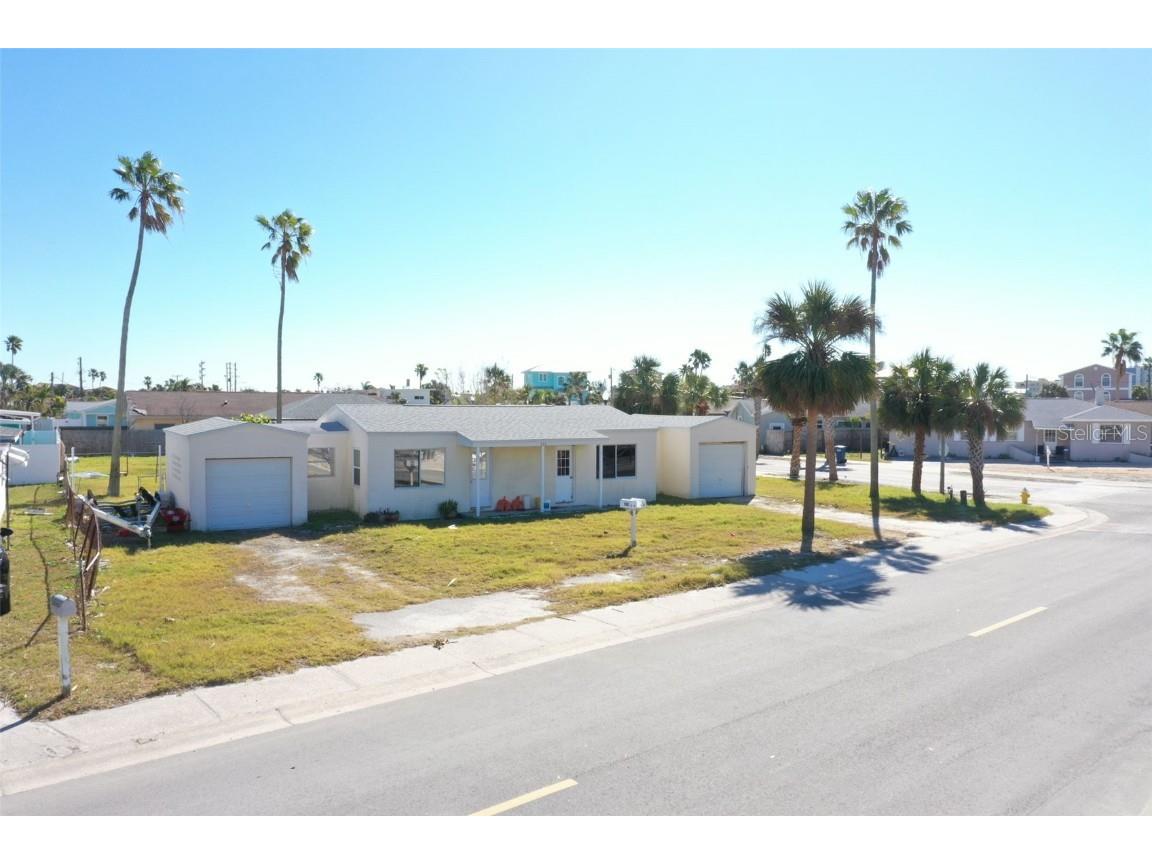 503 140th Avenue E Madeira Beach FL 33708 TB8327343 image1
